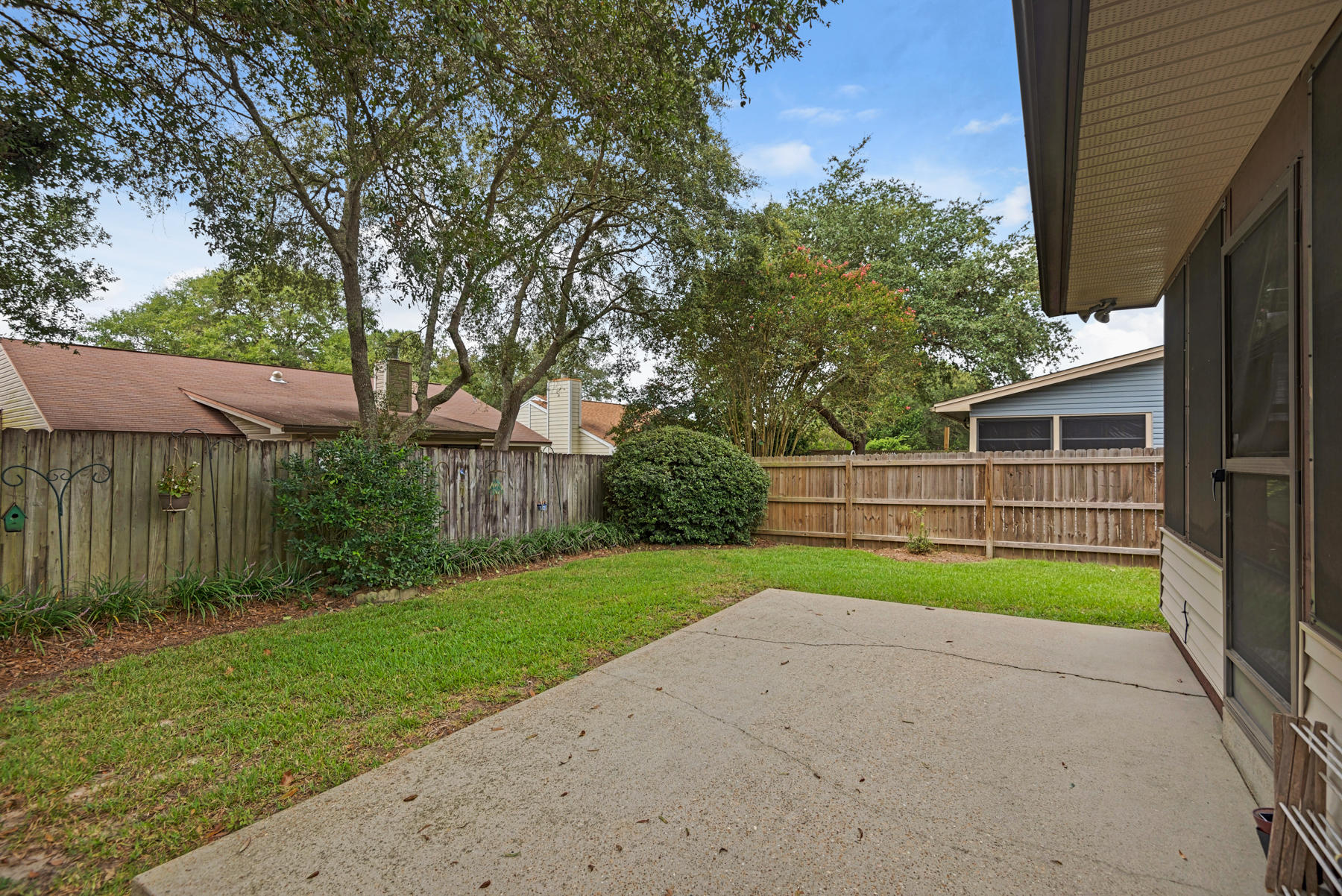 CEDAR RIDGE - Residential