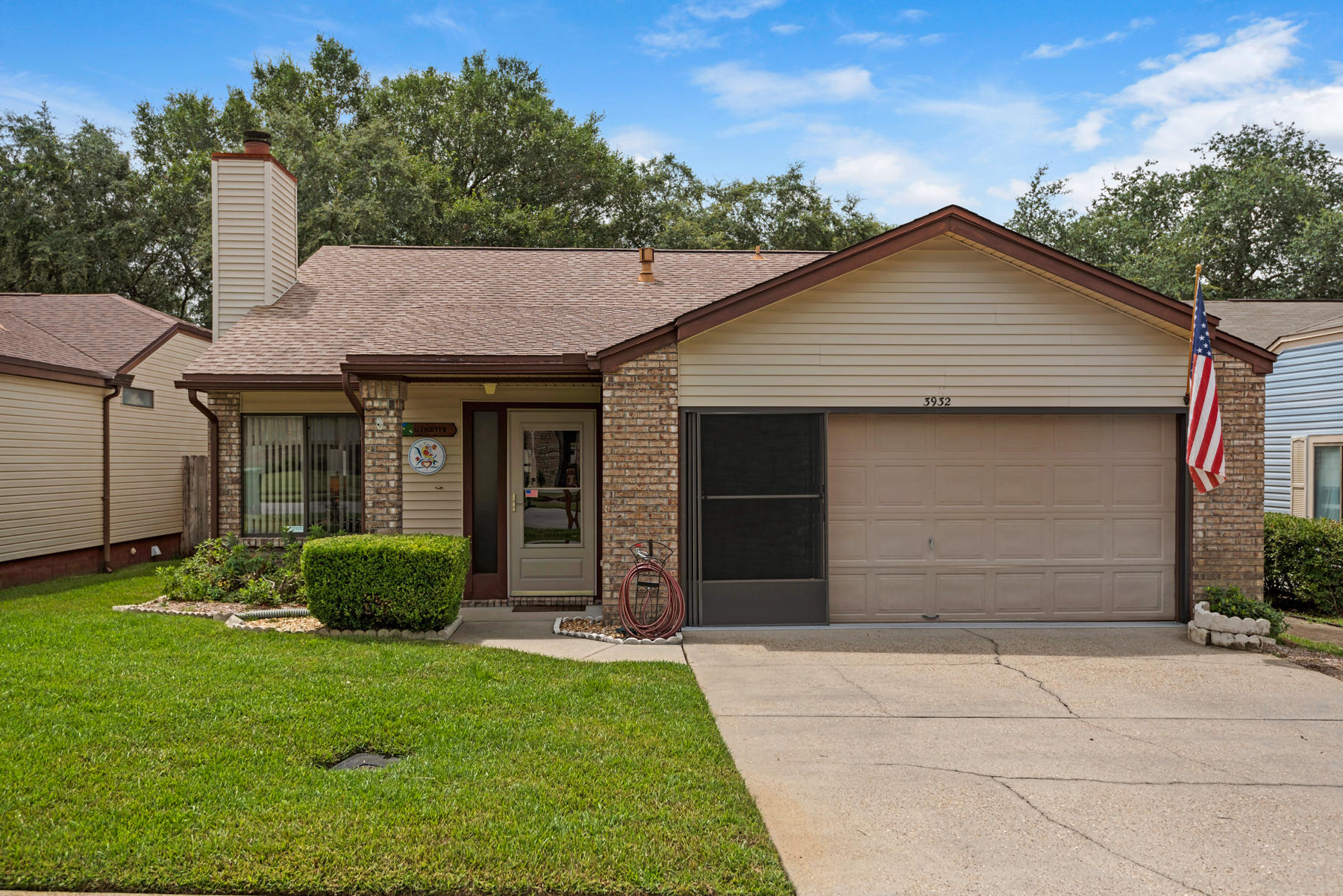 CEDAR RIDGE - Residential