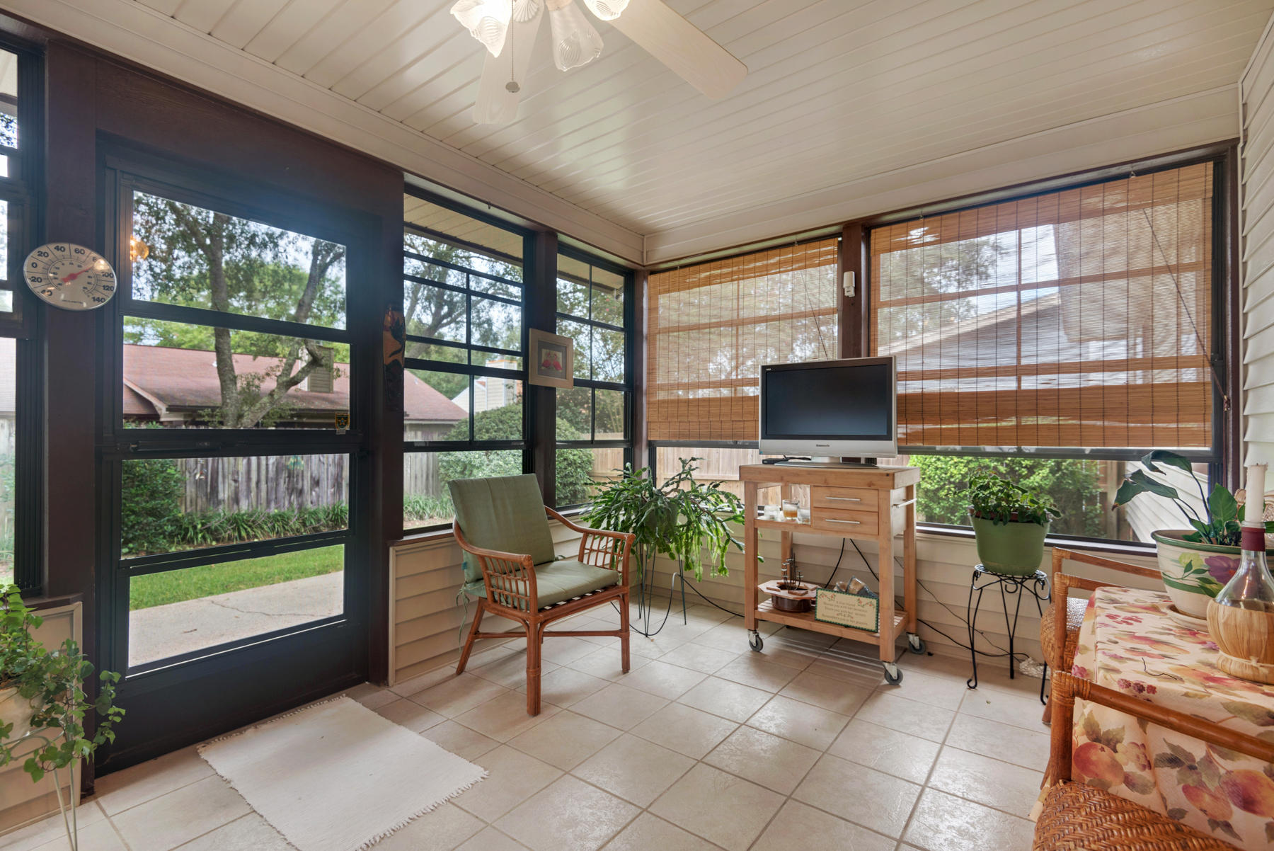 CEDAR RIDGE - Residential