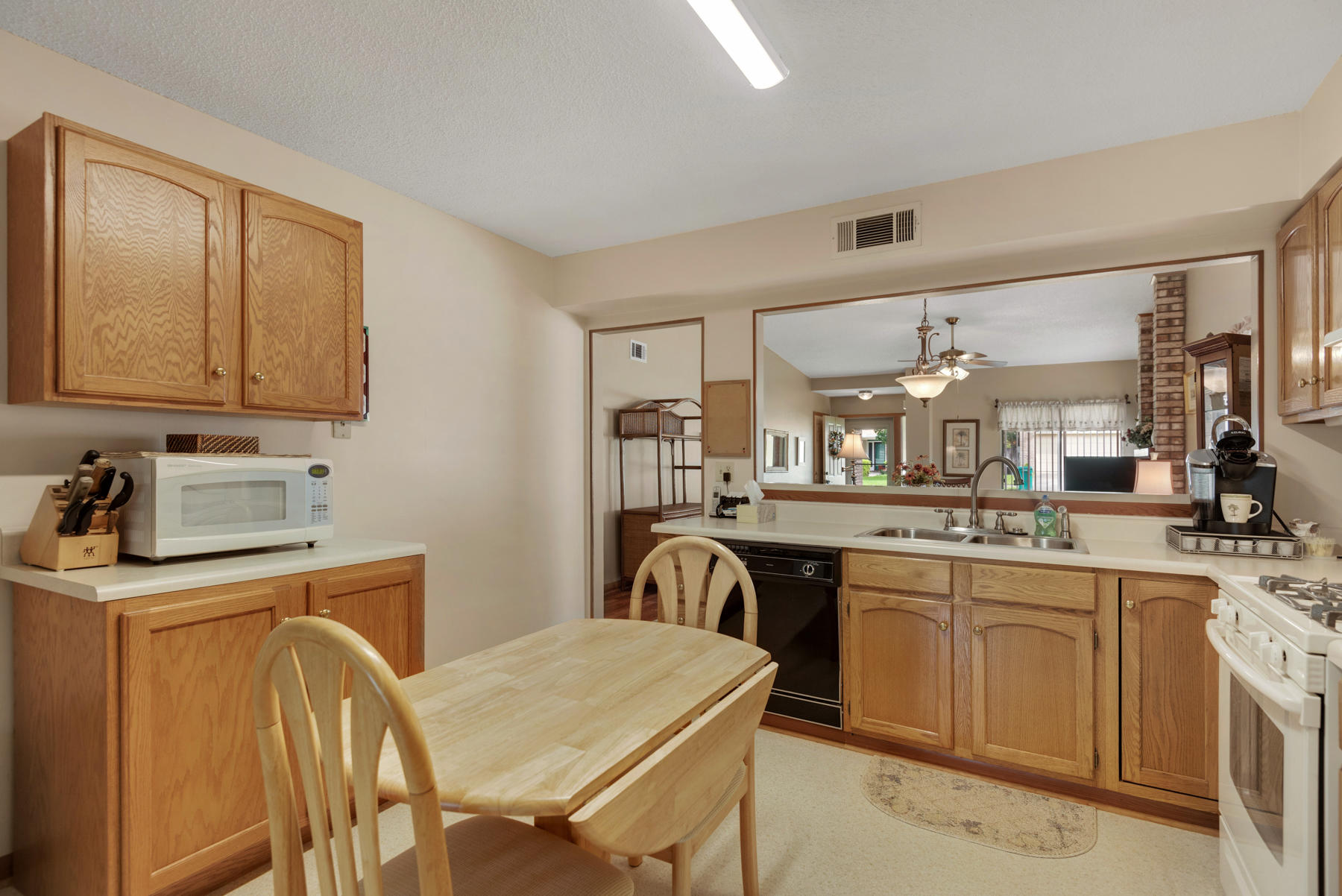 CEDAR RIDGE - Residential