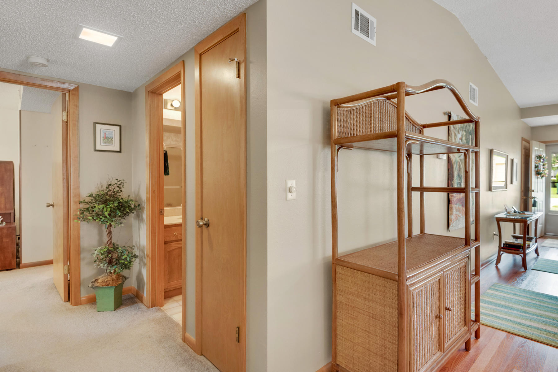 CEDAR RIDGE - Residential