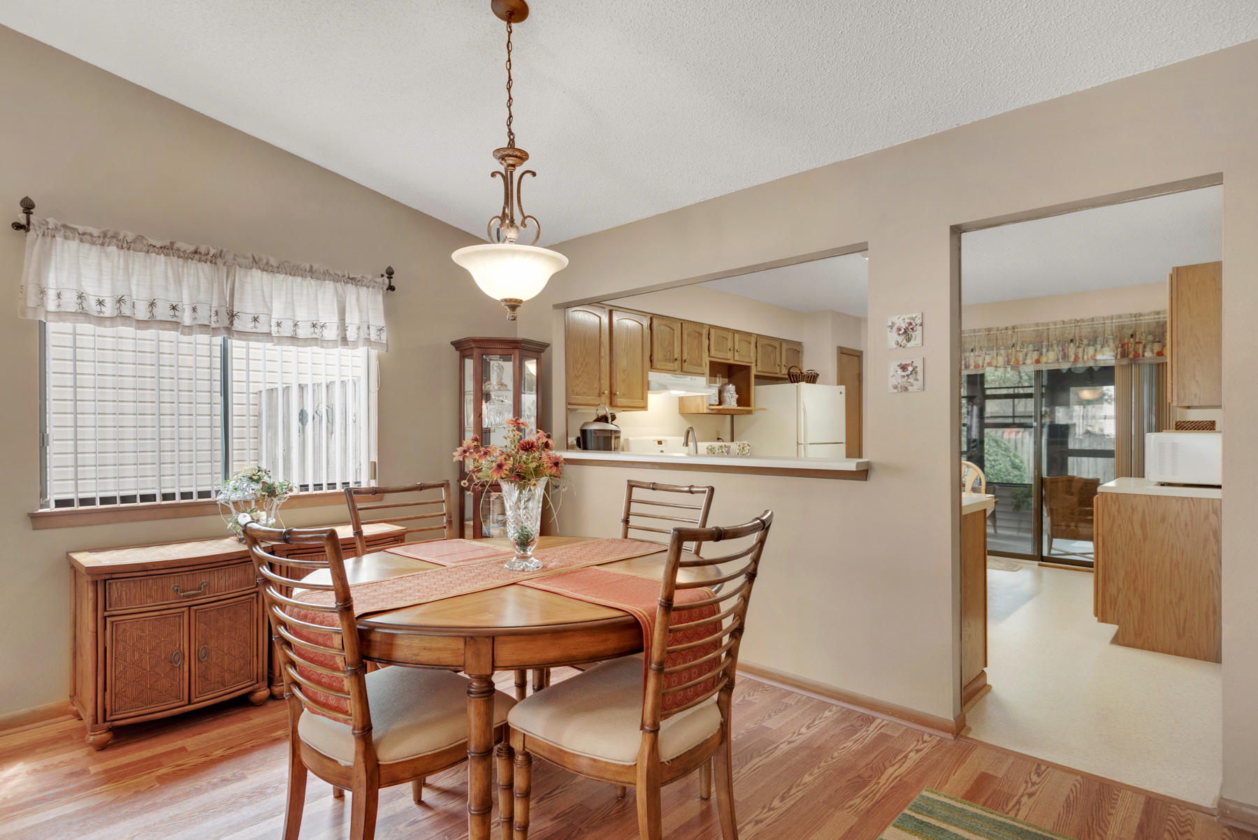 CEDAR RIDGE - Residential