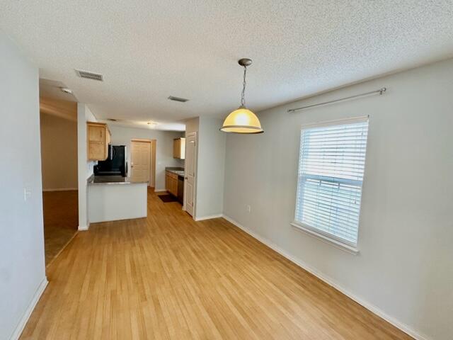 NAVARRE S/D 2ND ADDN - Residential Lease