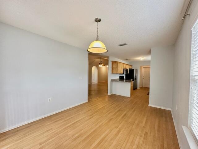 NAVARRE S/D 2ND ADDN - Residential Lease