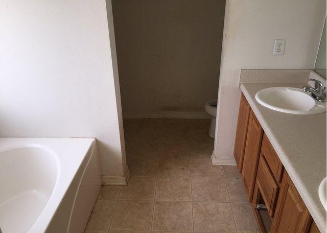 ROLLING GREEN ESTATES - Residential