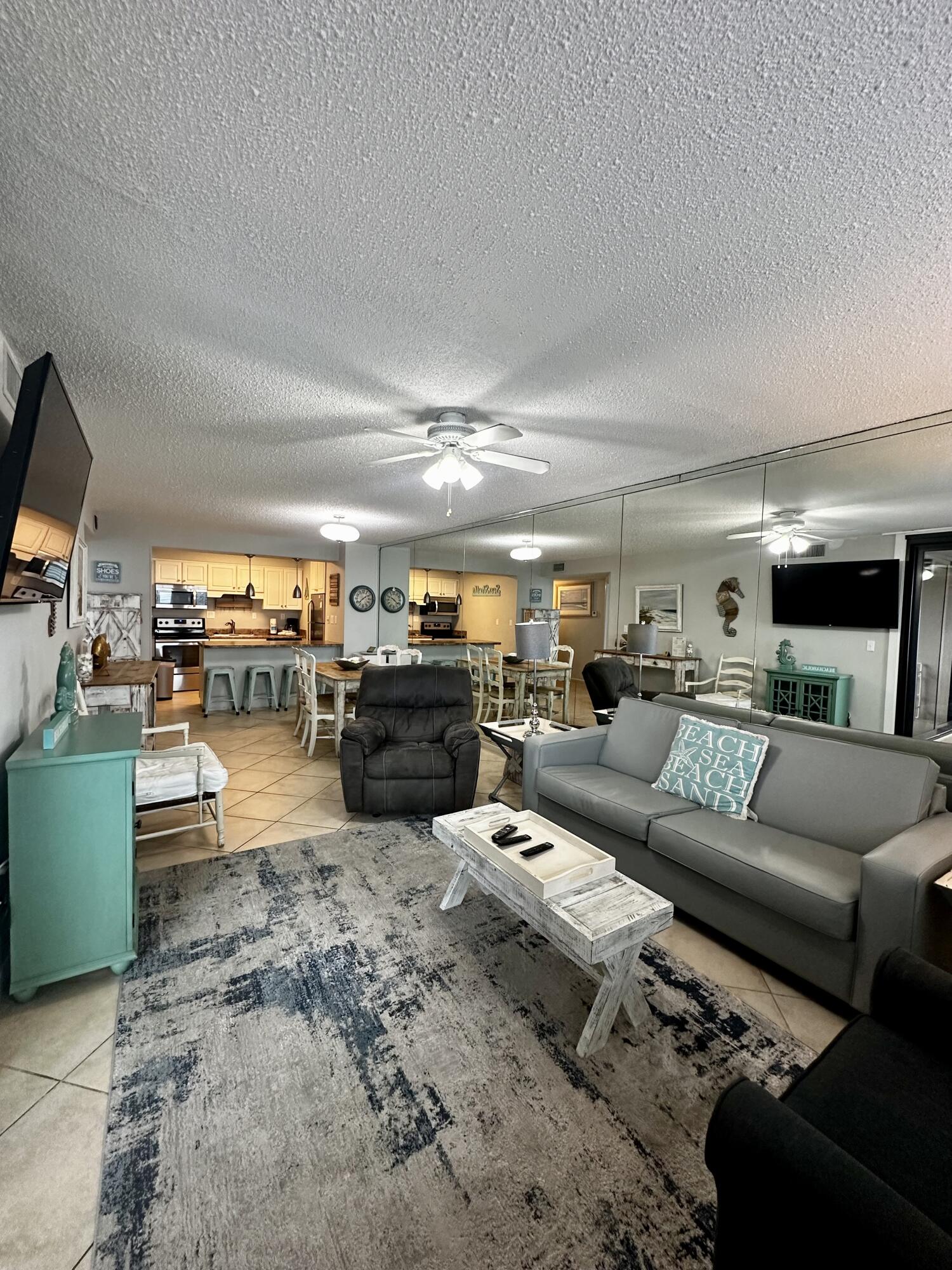 Jetty East Condominium - Residential