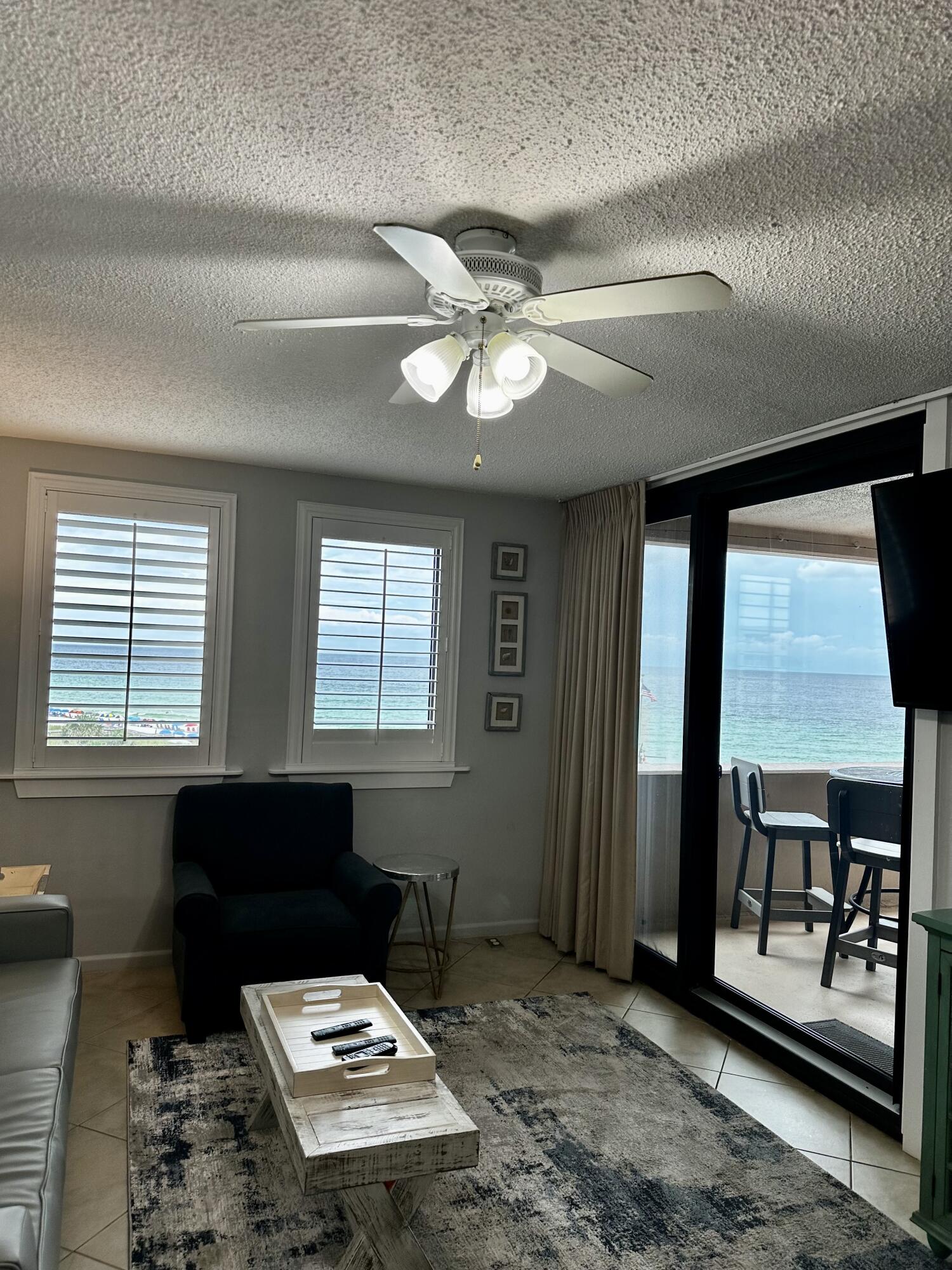 Jetty East Condominium - Residential
