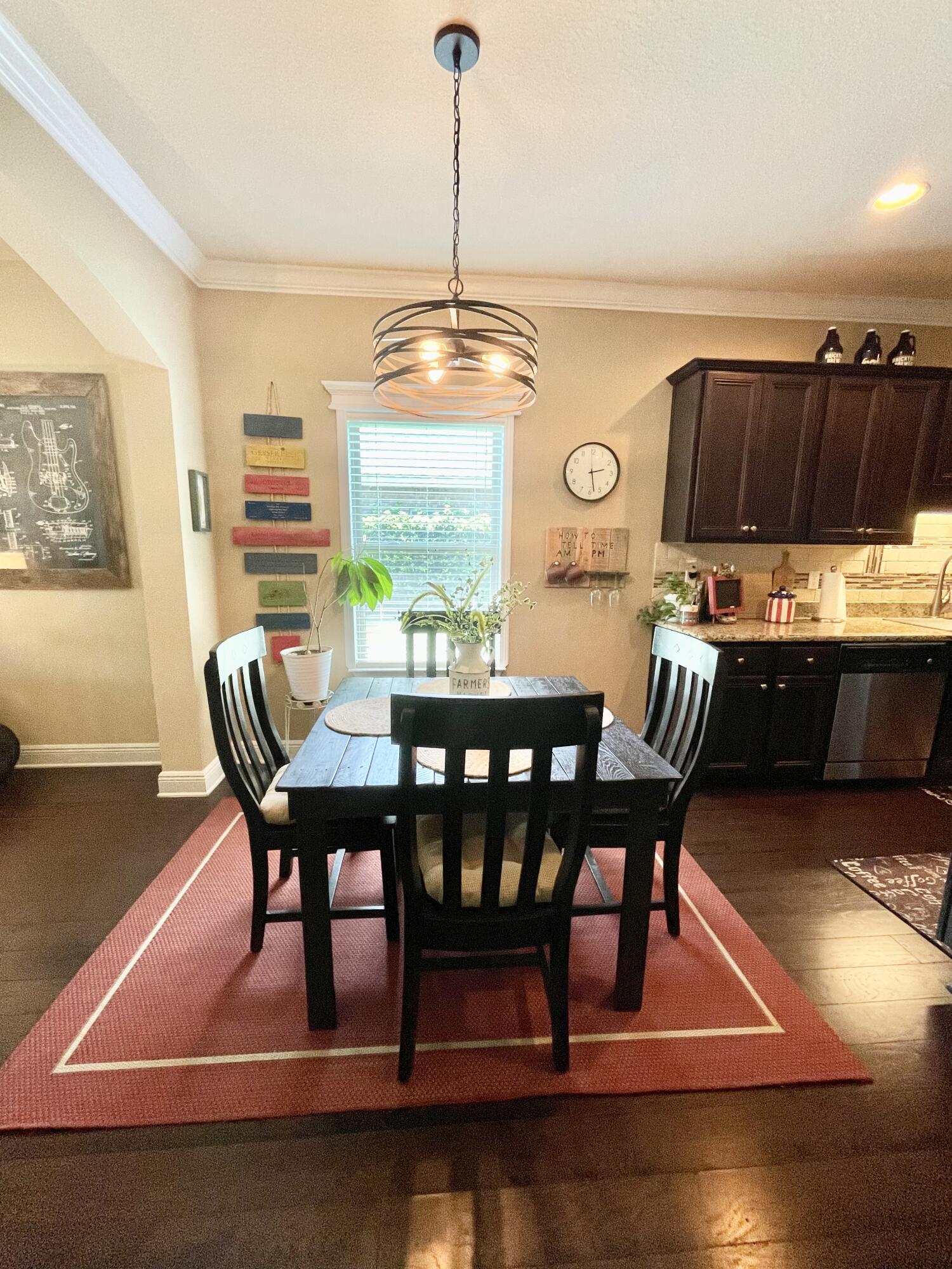 WHISPERING LAKES ESTATES - Residential