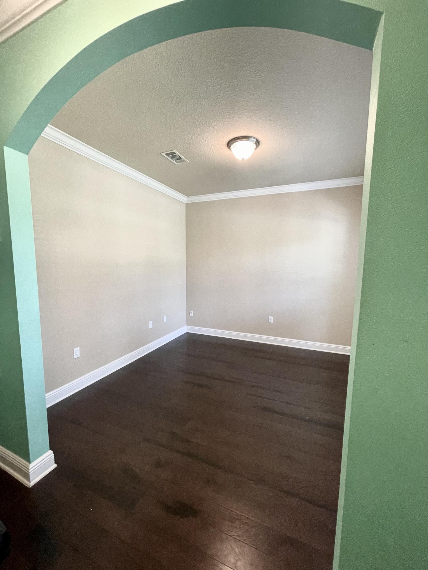 WHISPERING LAKES ESTATES - Residential