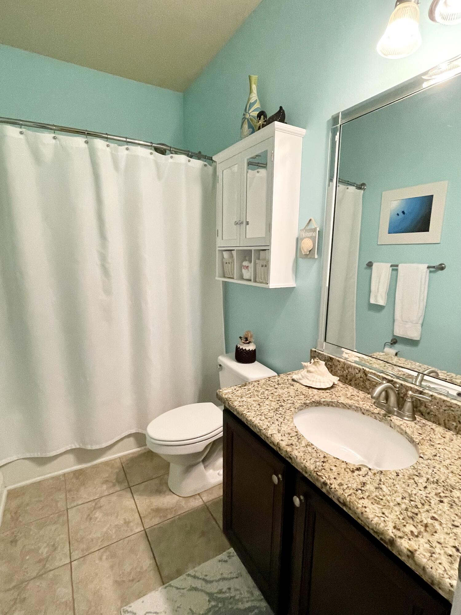 WHISPERING LAKES ESTATES - Residential