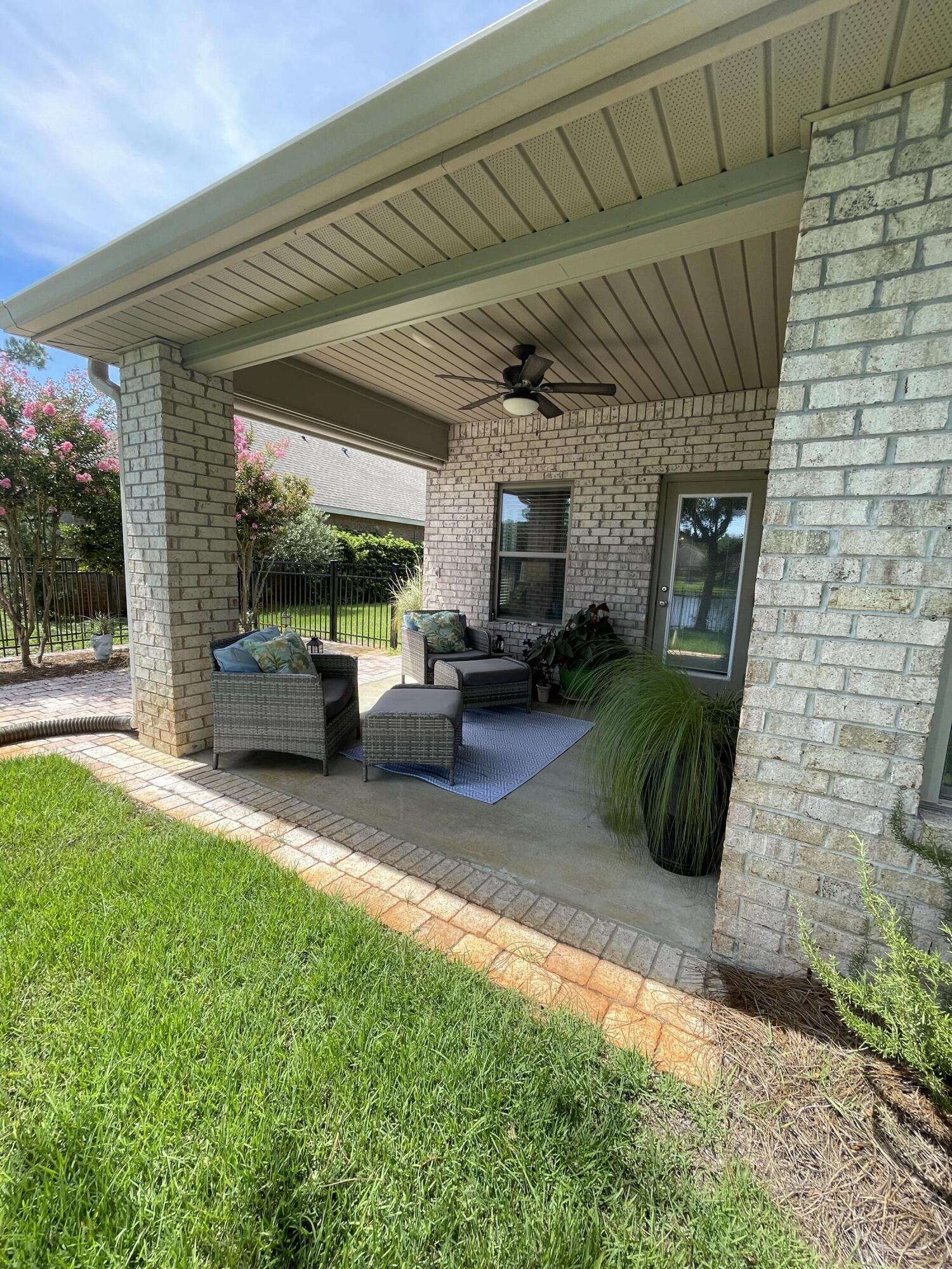 WHISPERING LAKES ESTATES - Residential