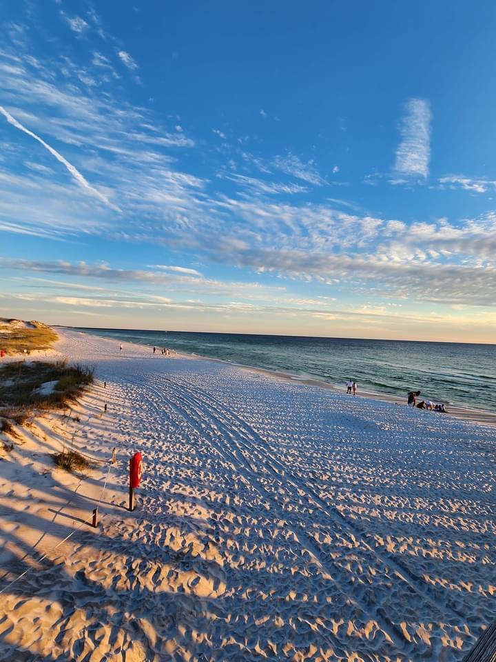 WHISPERING LAKES ESTATES - Residential