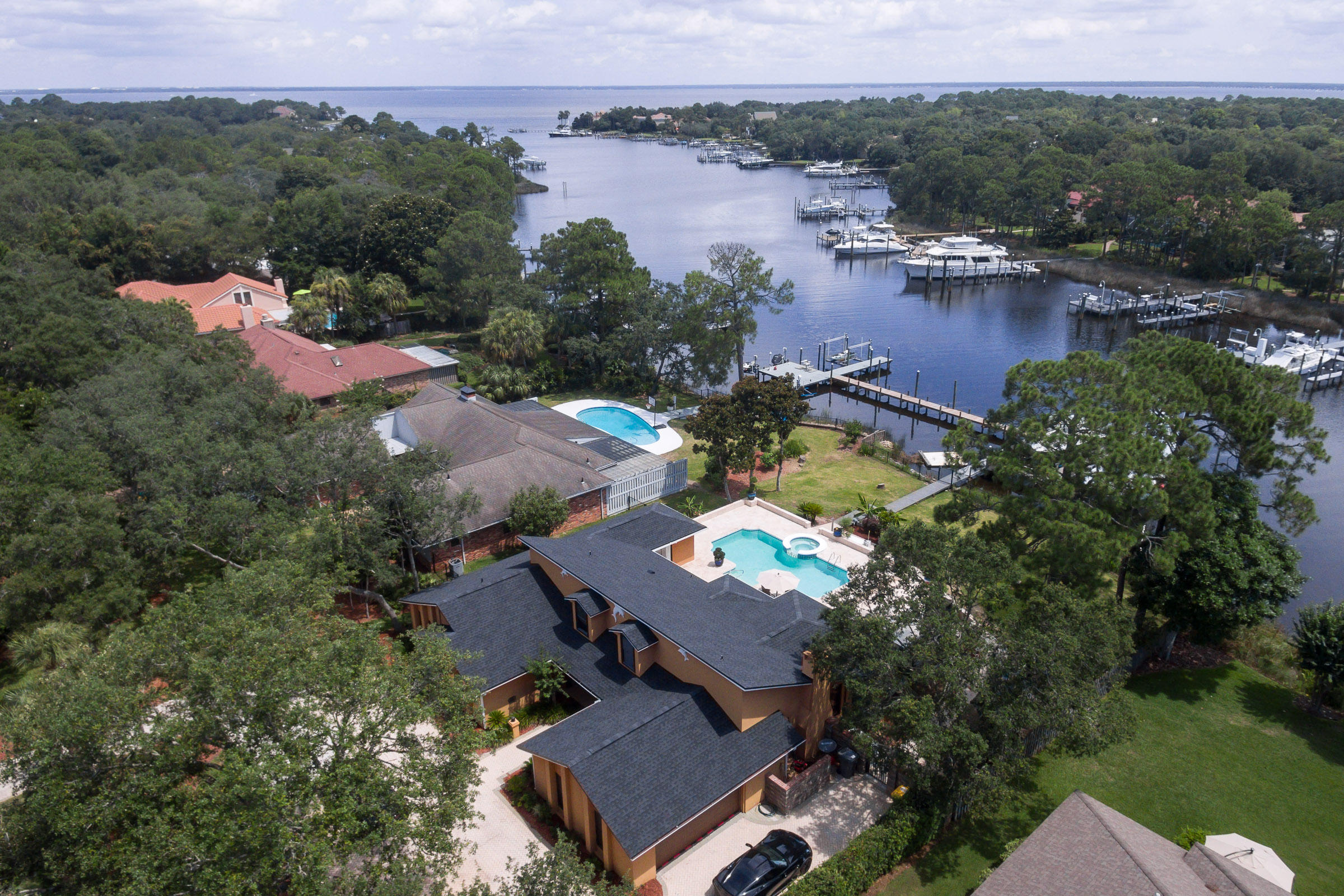 INDIAN BAYOU - Residential