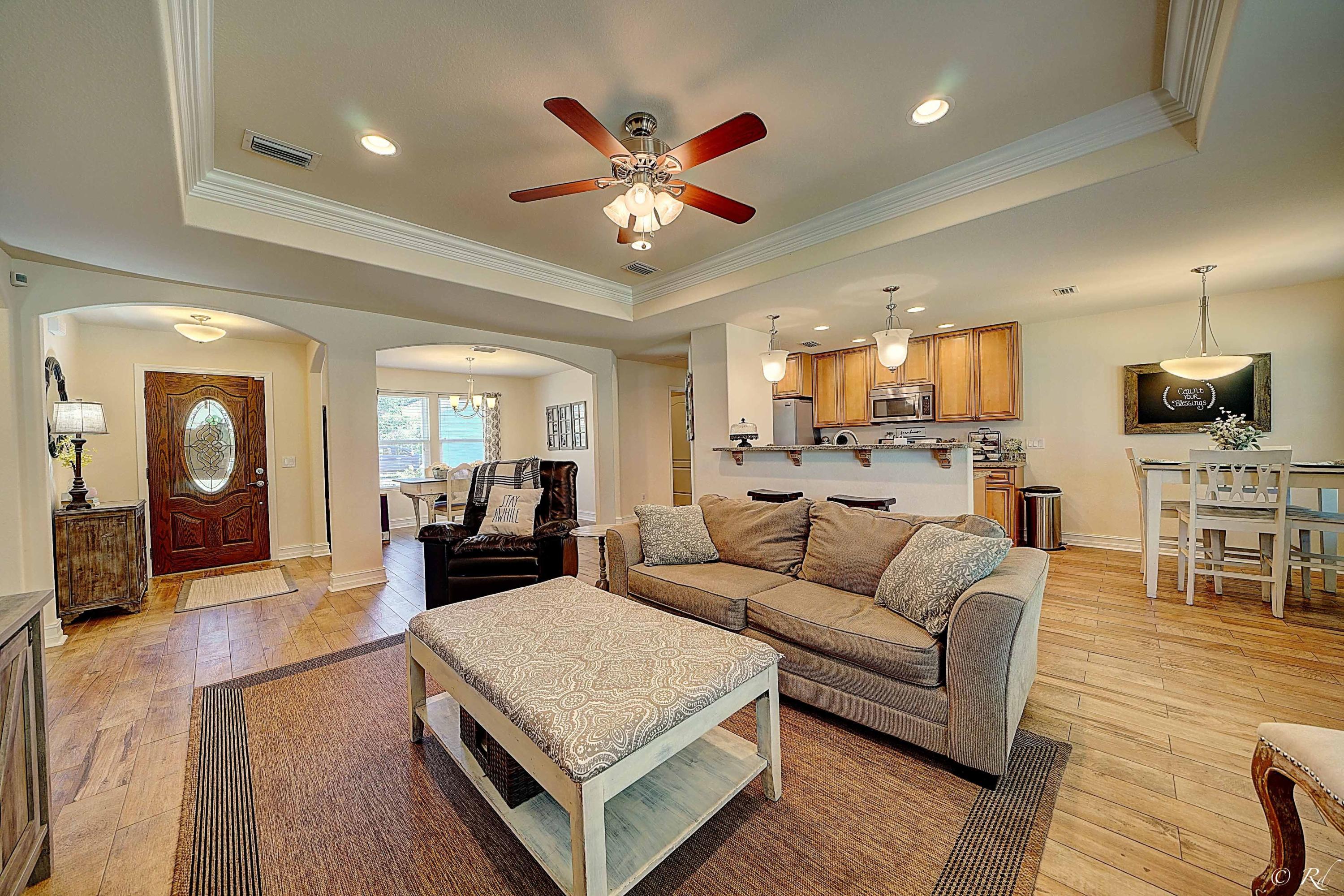 MIRAMAR HEIGHTS - Residential