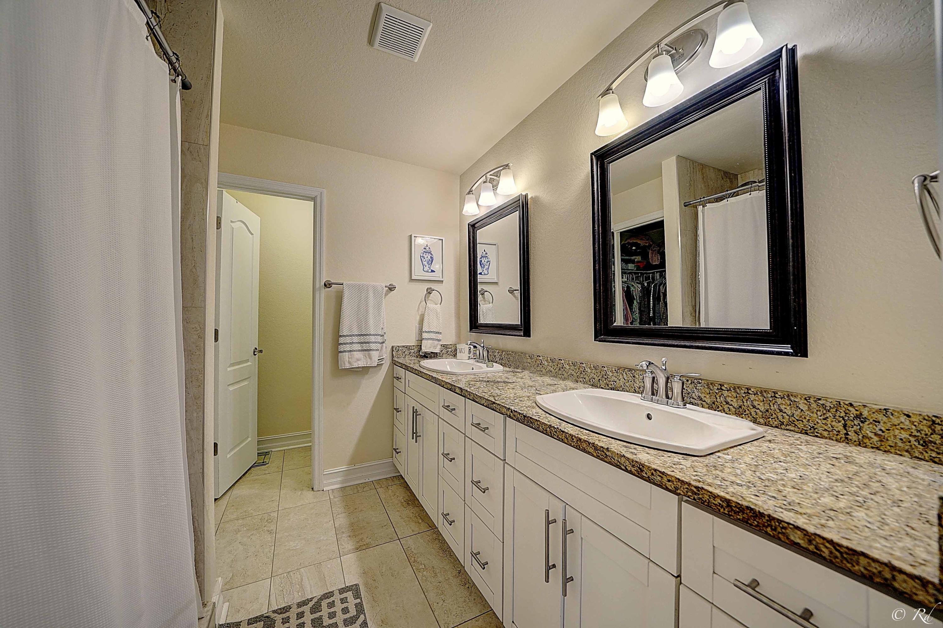 MIRAMAR HEIGHTS - Residential