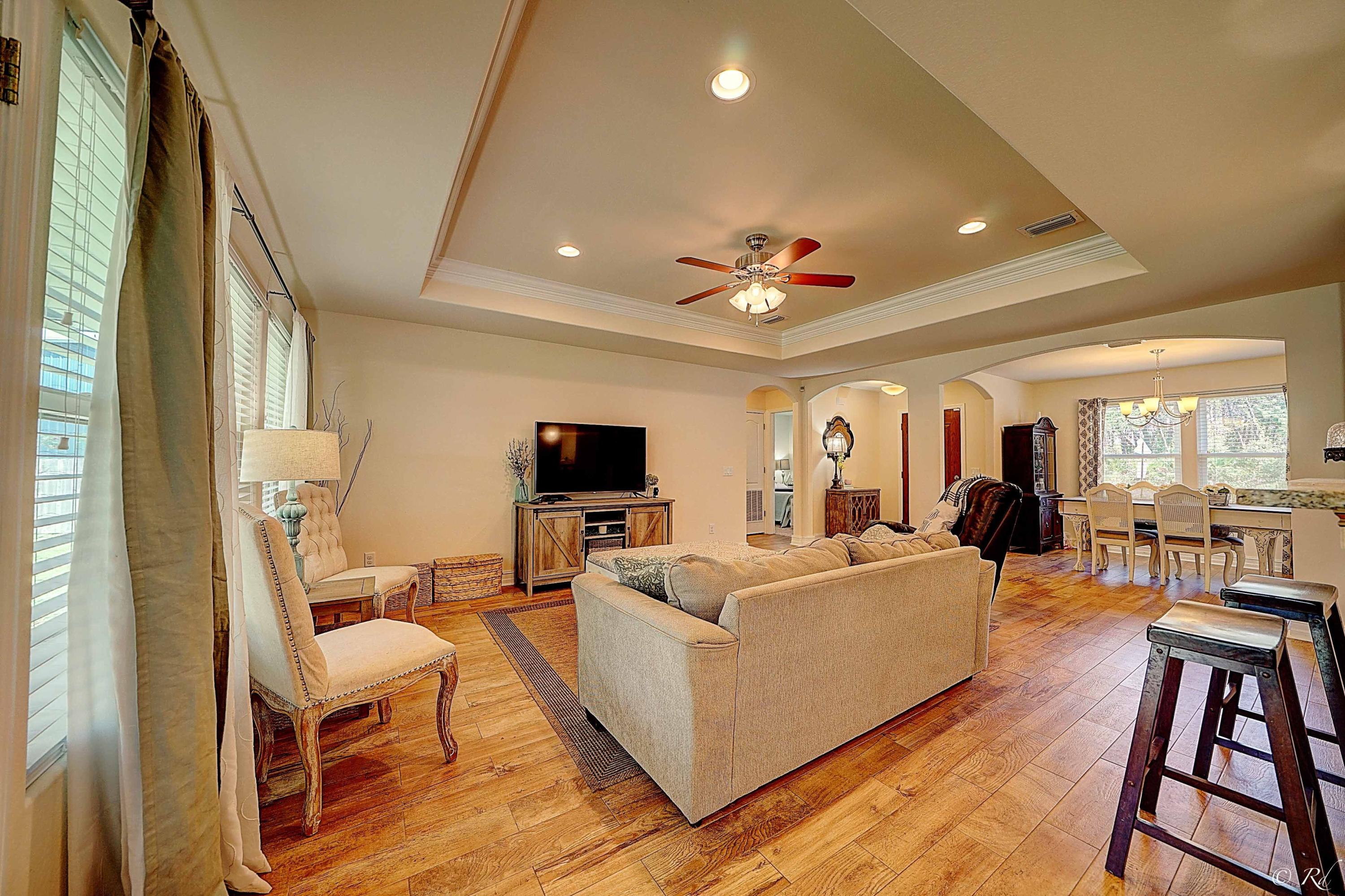 MIRAMAR HEIGHTS - Residential