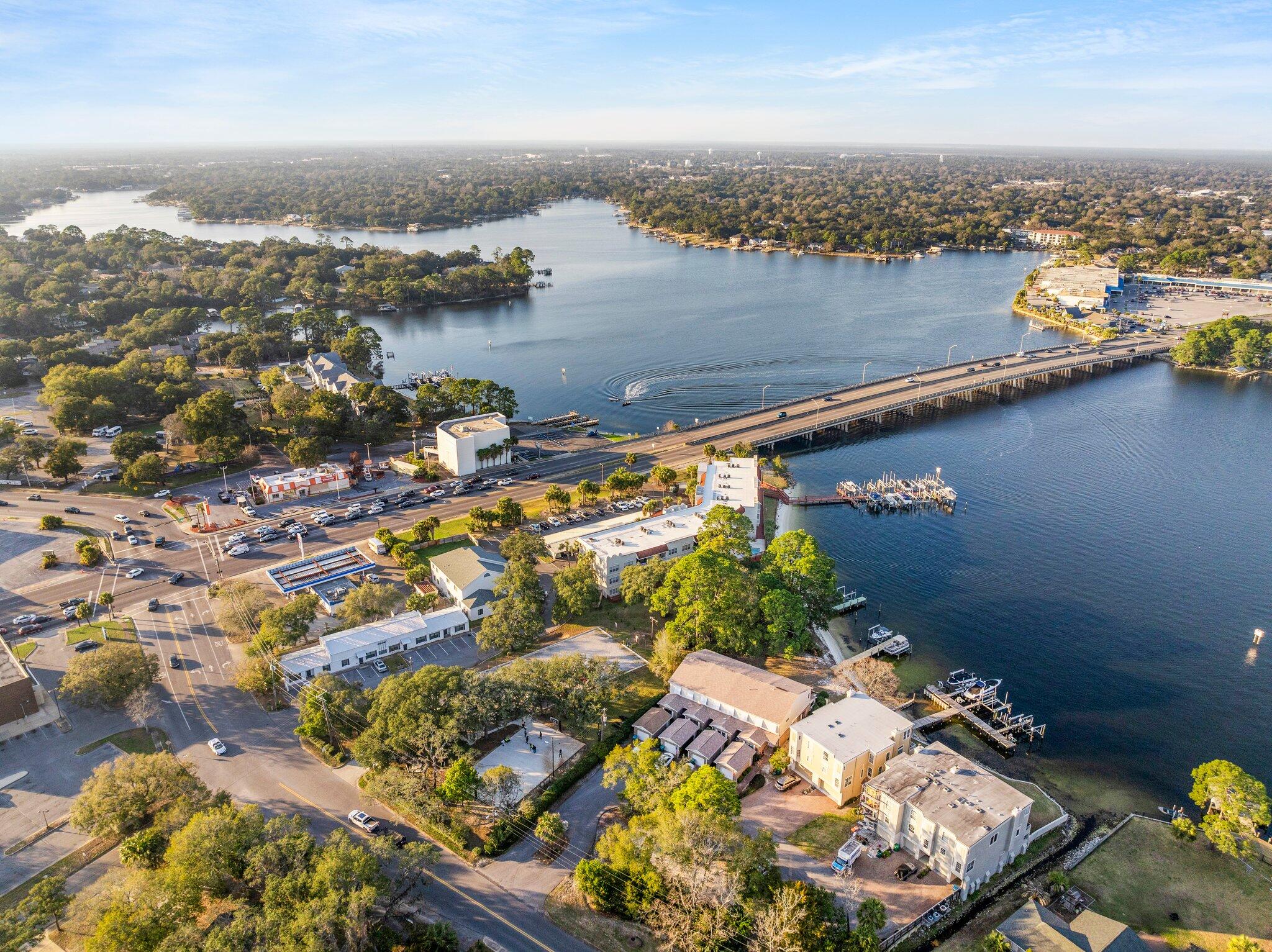 Laguna Landing - Residential