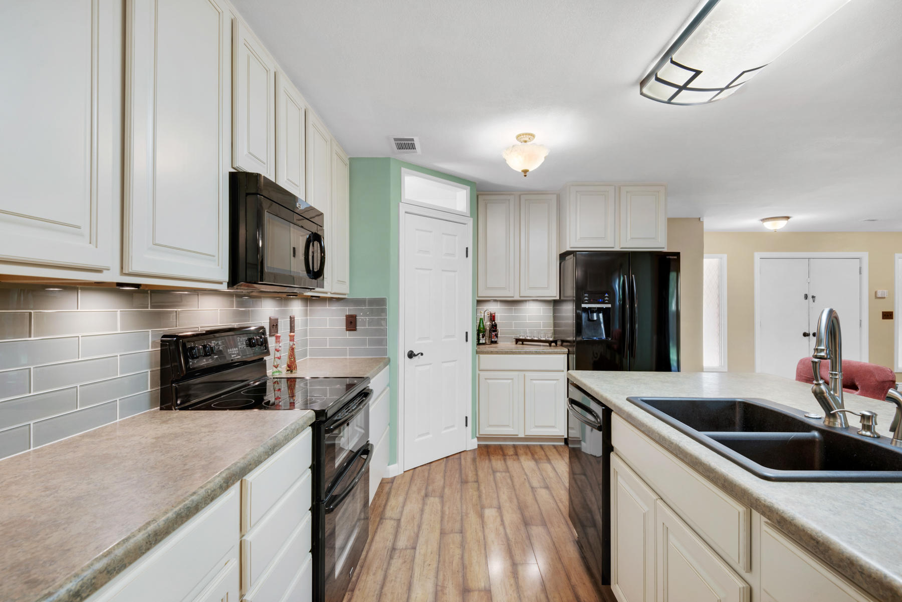 FIELD S/D 2ND ADDN - Residential