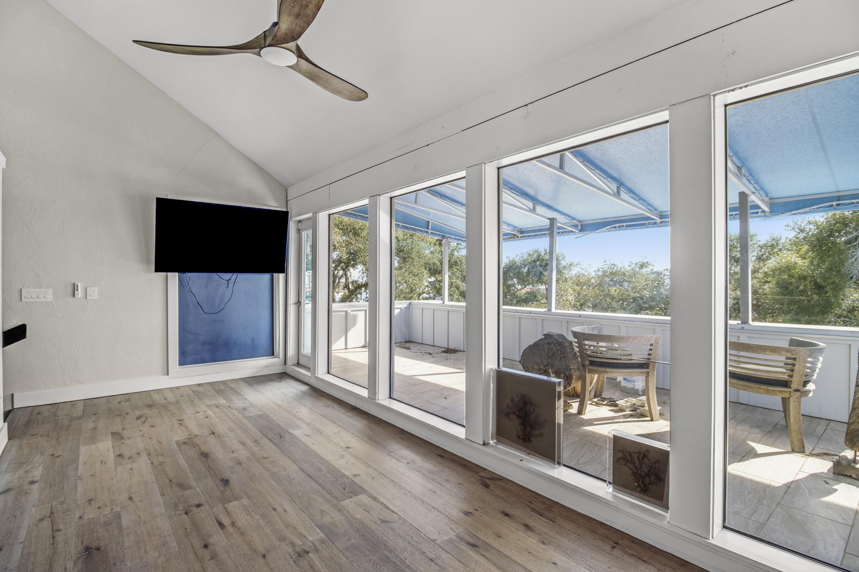EAST PASS ADDN TO DESTIN - Residential
