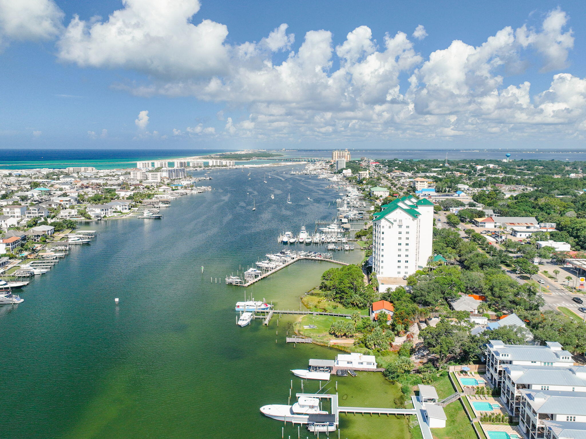 EAST PASS ADDN TO DESTIN - Residential