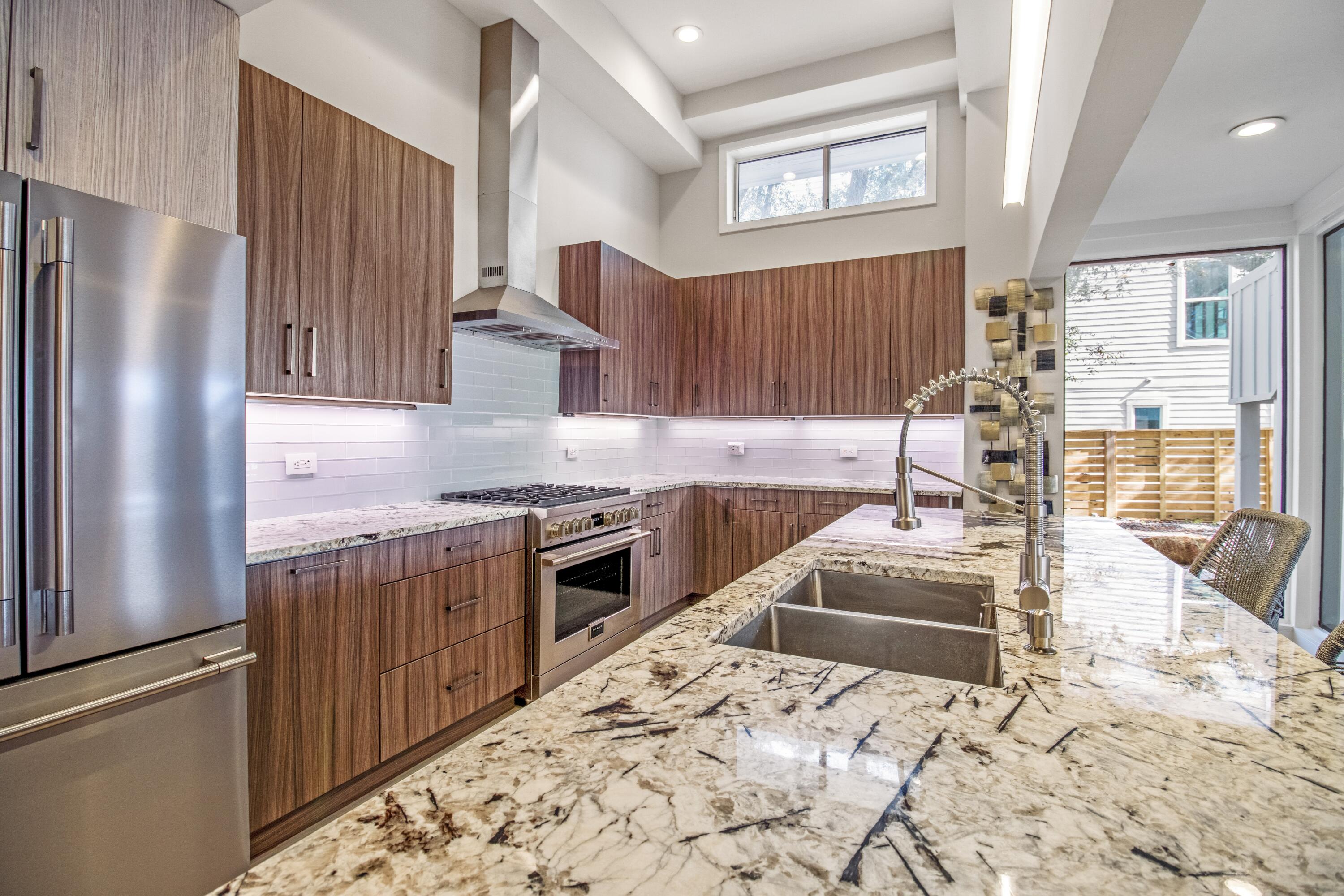 EAST PASS ADDN TO DESTIN - Residential