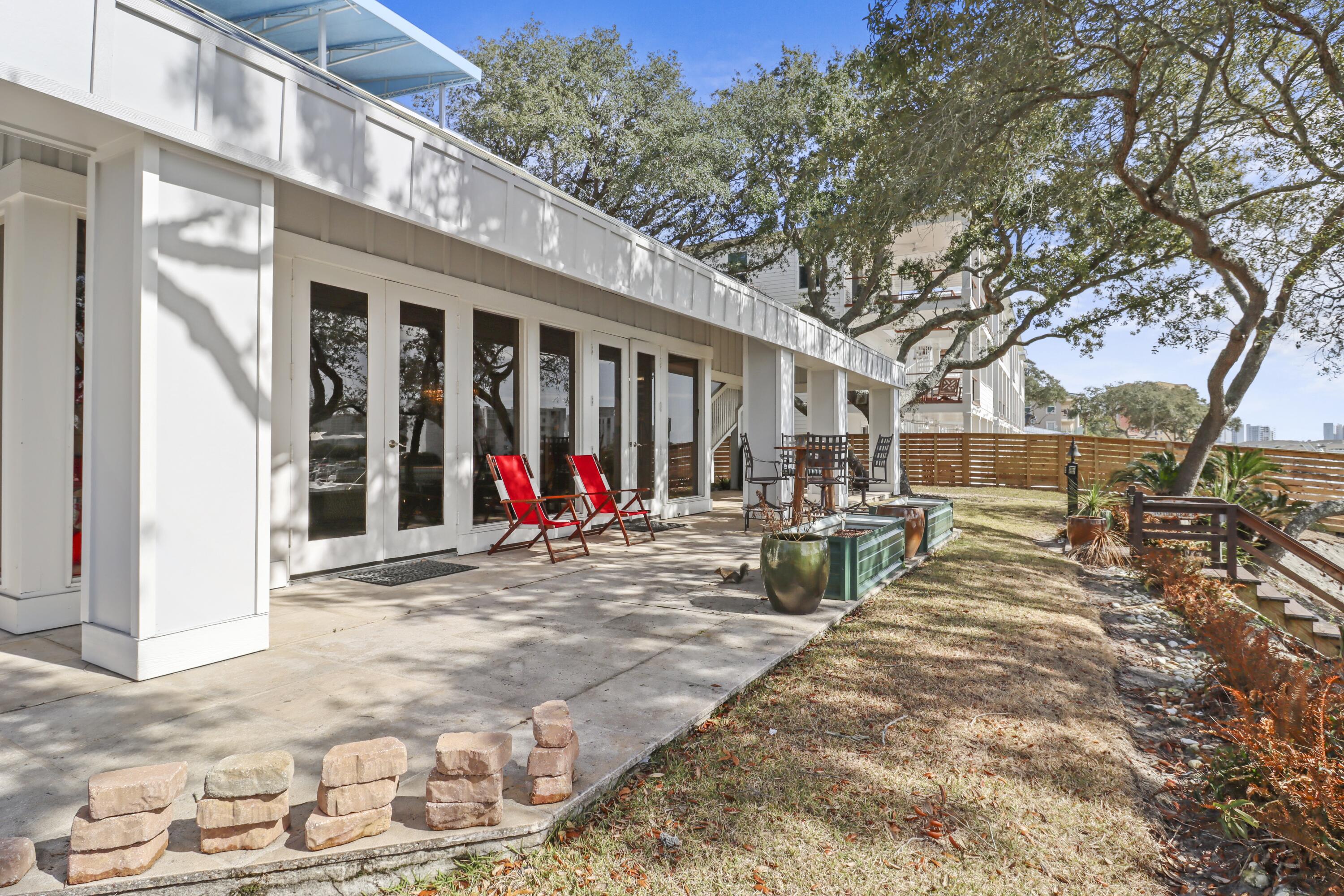 EAST PASS ADDN TO DESTIN - Residential