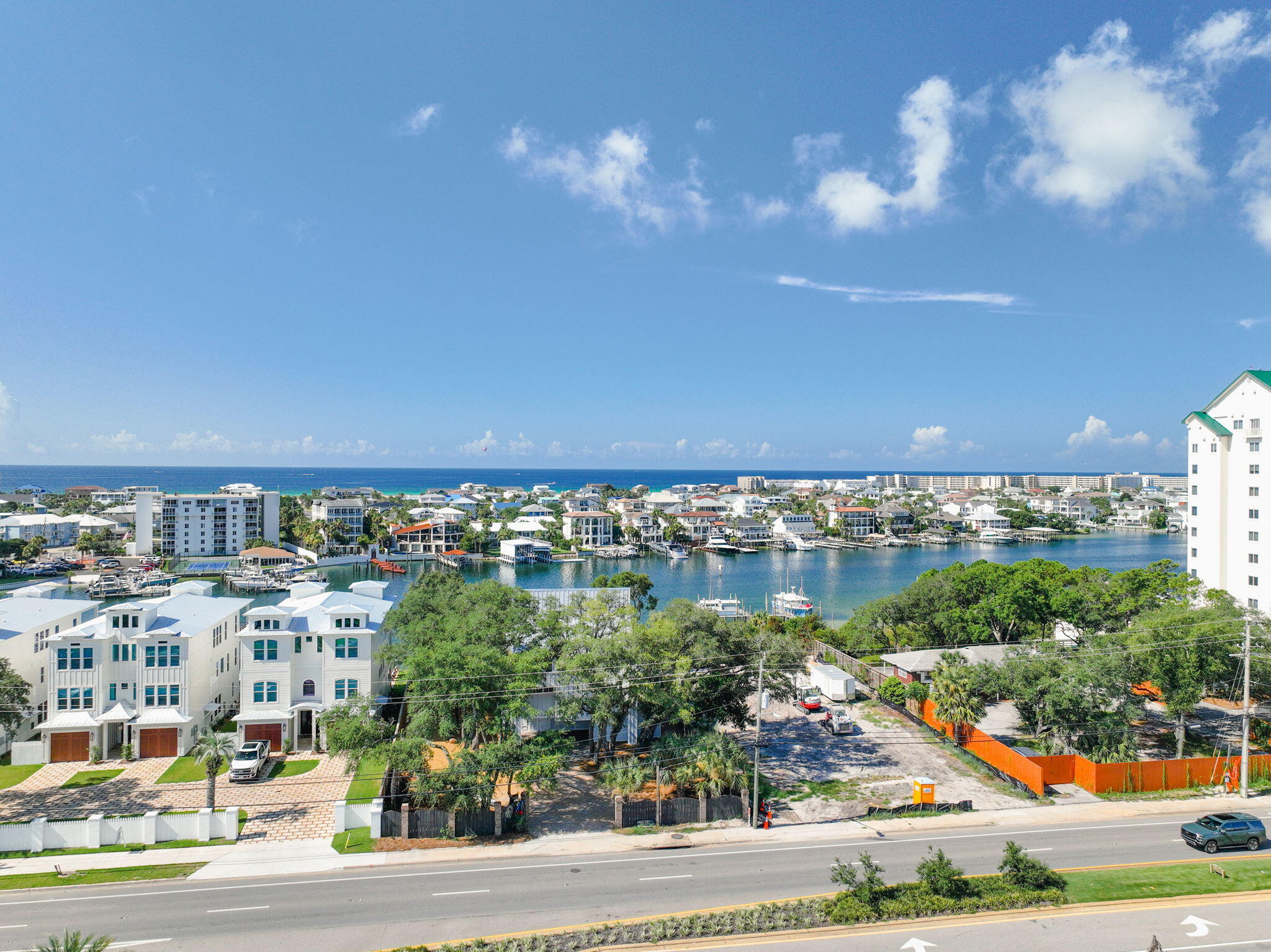 EAST PASS ADDN TO DESTIN - Residential