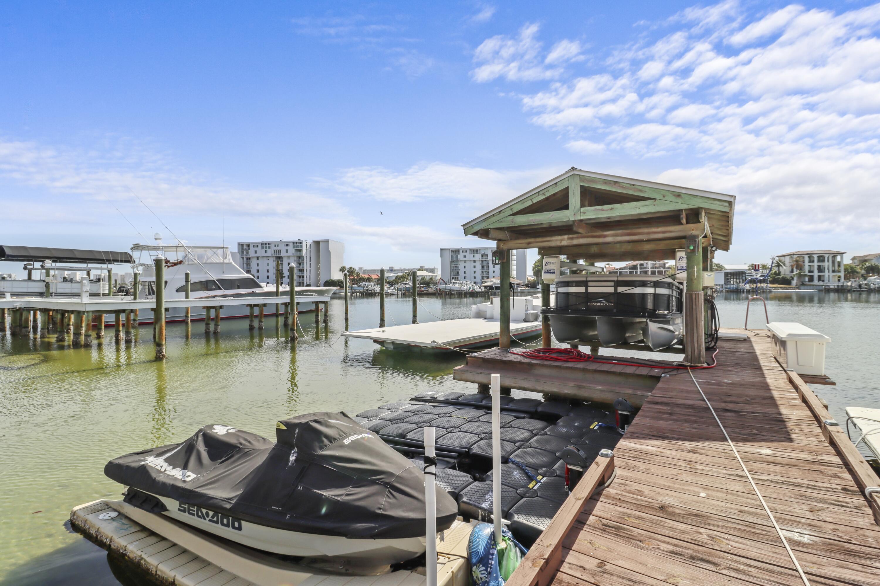 EAST PASS ADDN TO DESTIN - Residential