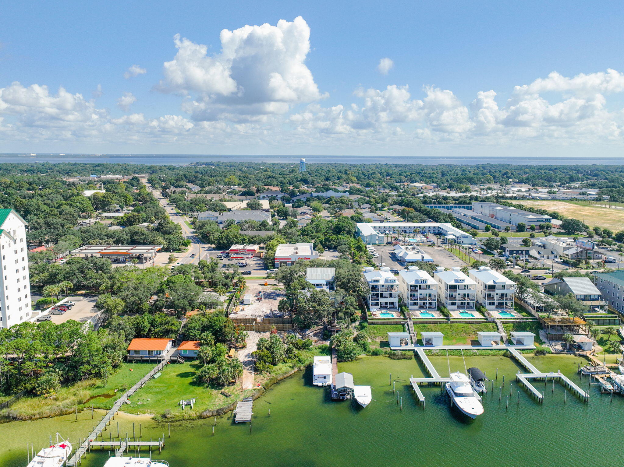 EAST PASS ADDN TO DESTIN - Residential