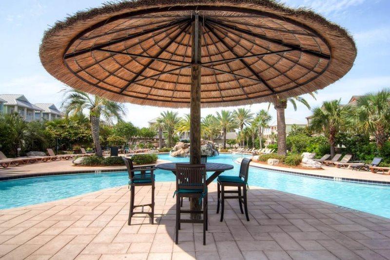 VILLAGES OF CRYSTAL BEACH - Residential