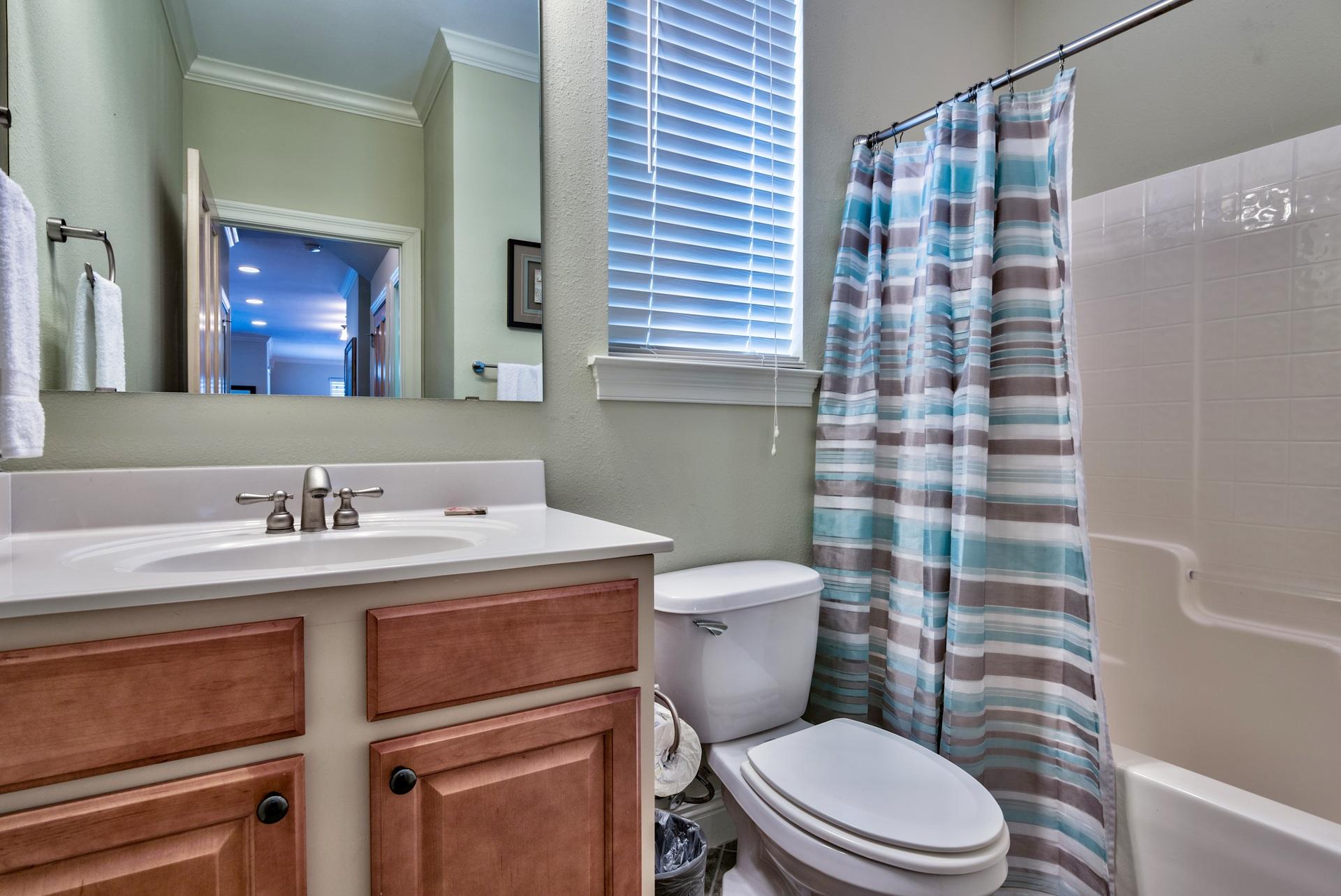 VILLAGES OF CRYSTAL BEACH - Residential