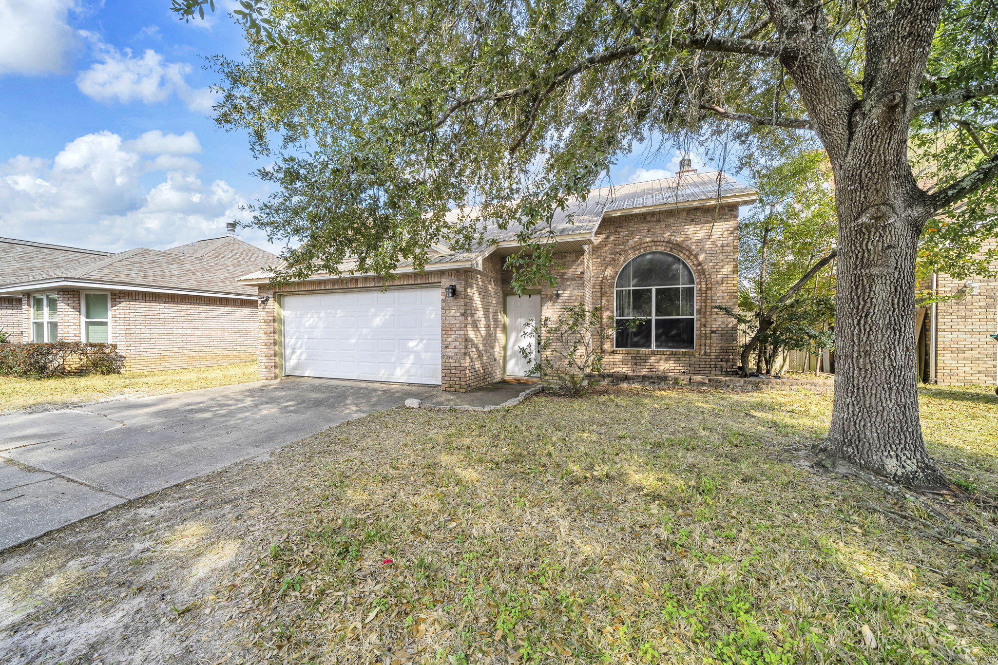 WINDMILL TERRACE - Residential