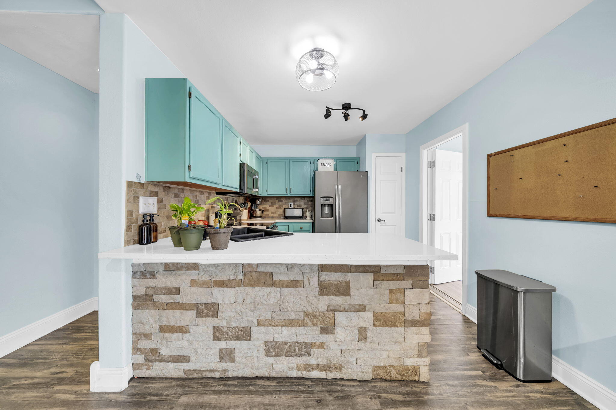 WINDMILL TERRACE - Residential