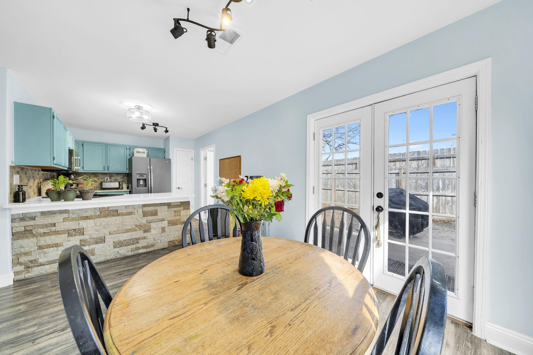 WINDMILL TERRACE - Residential