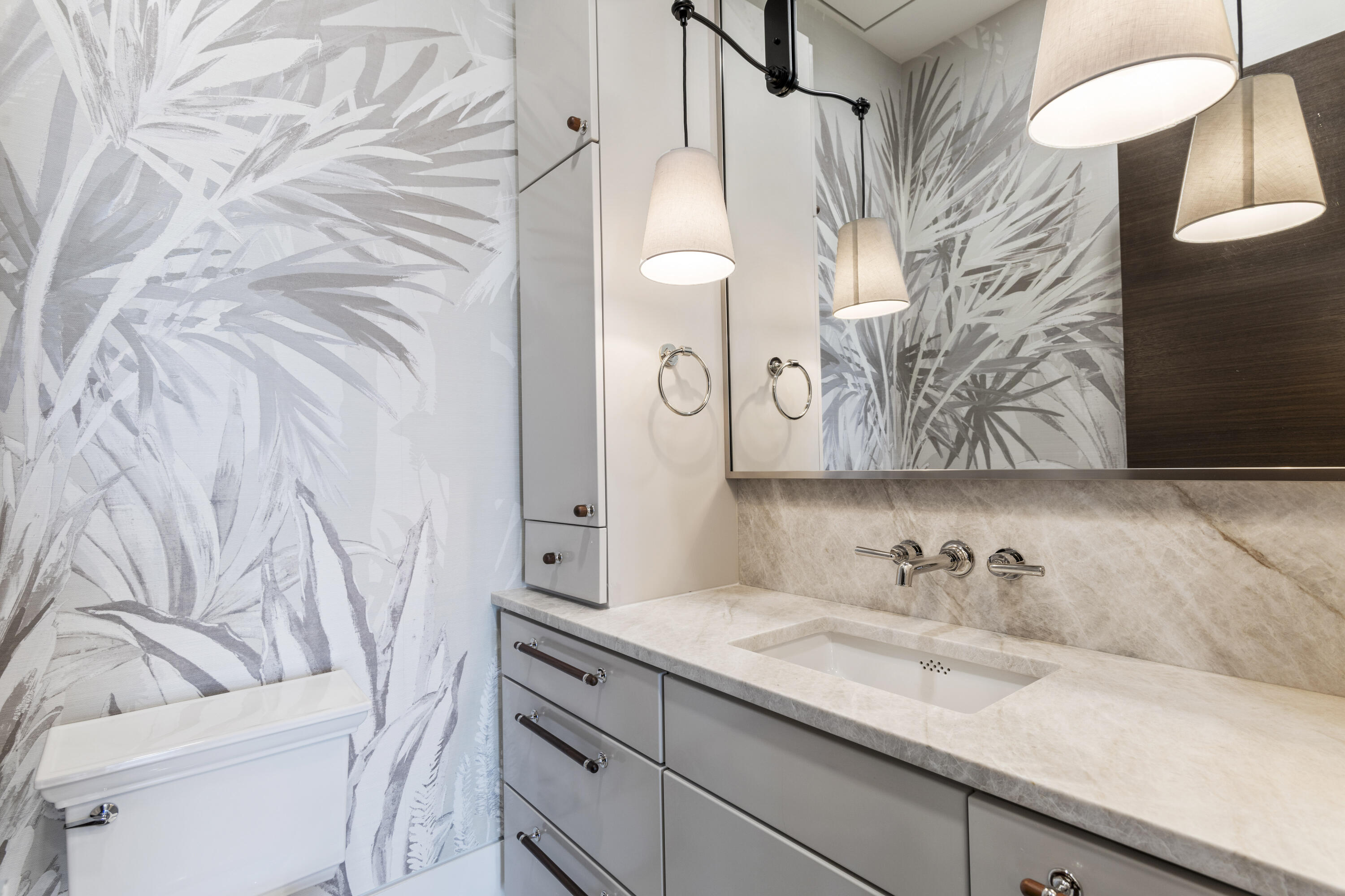 FOUR MILE VILLAGE - Residential