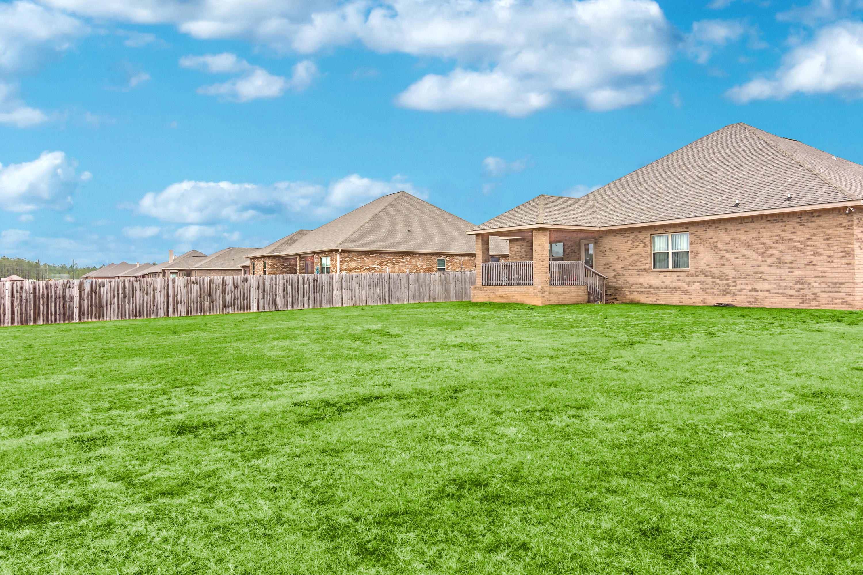 BROWNSTONE MANOR - Residential