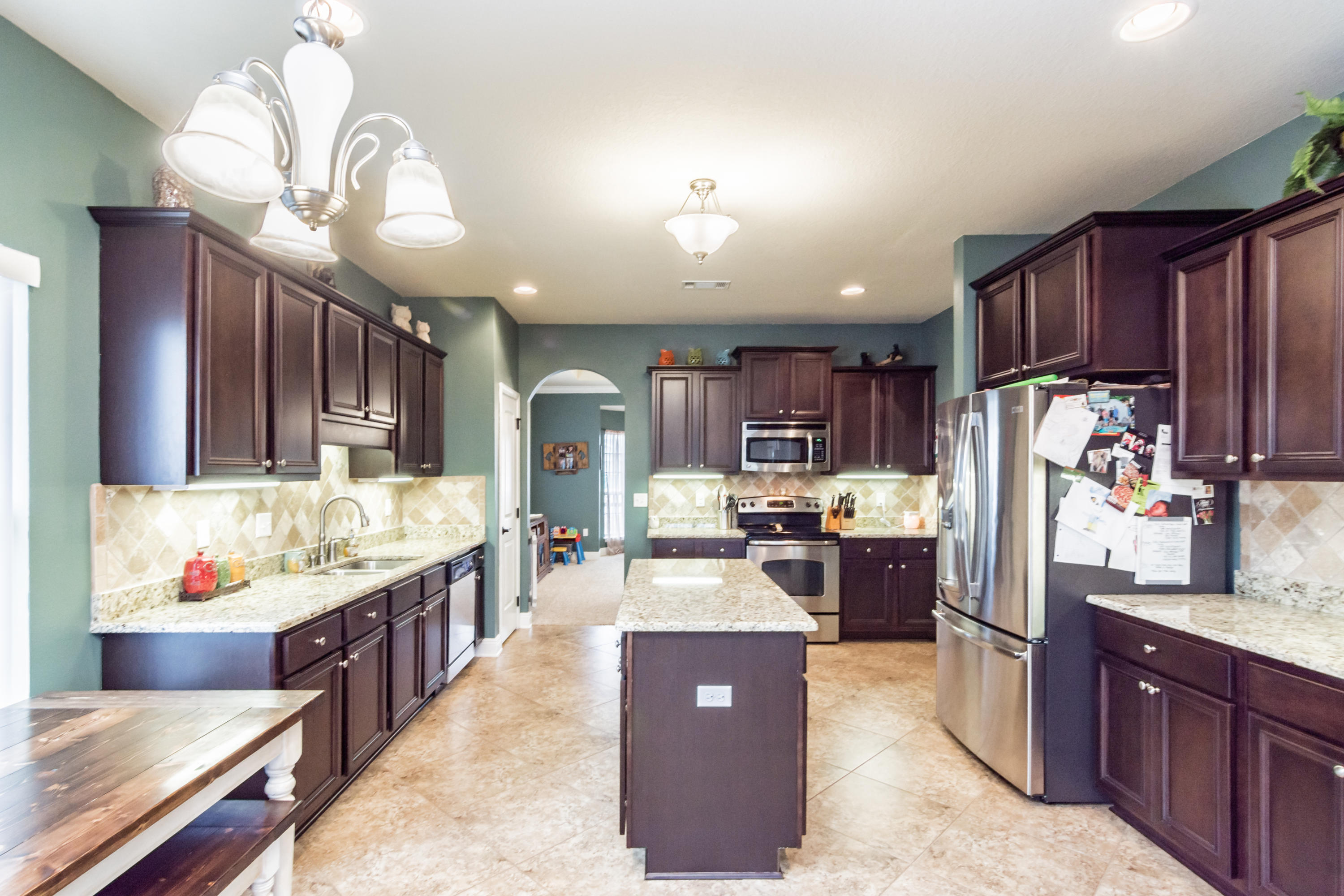 BROWNSTONE MANOR - Residential