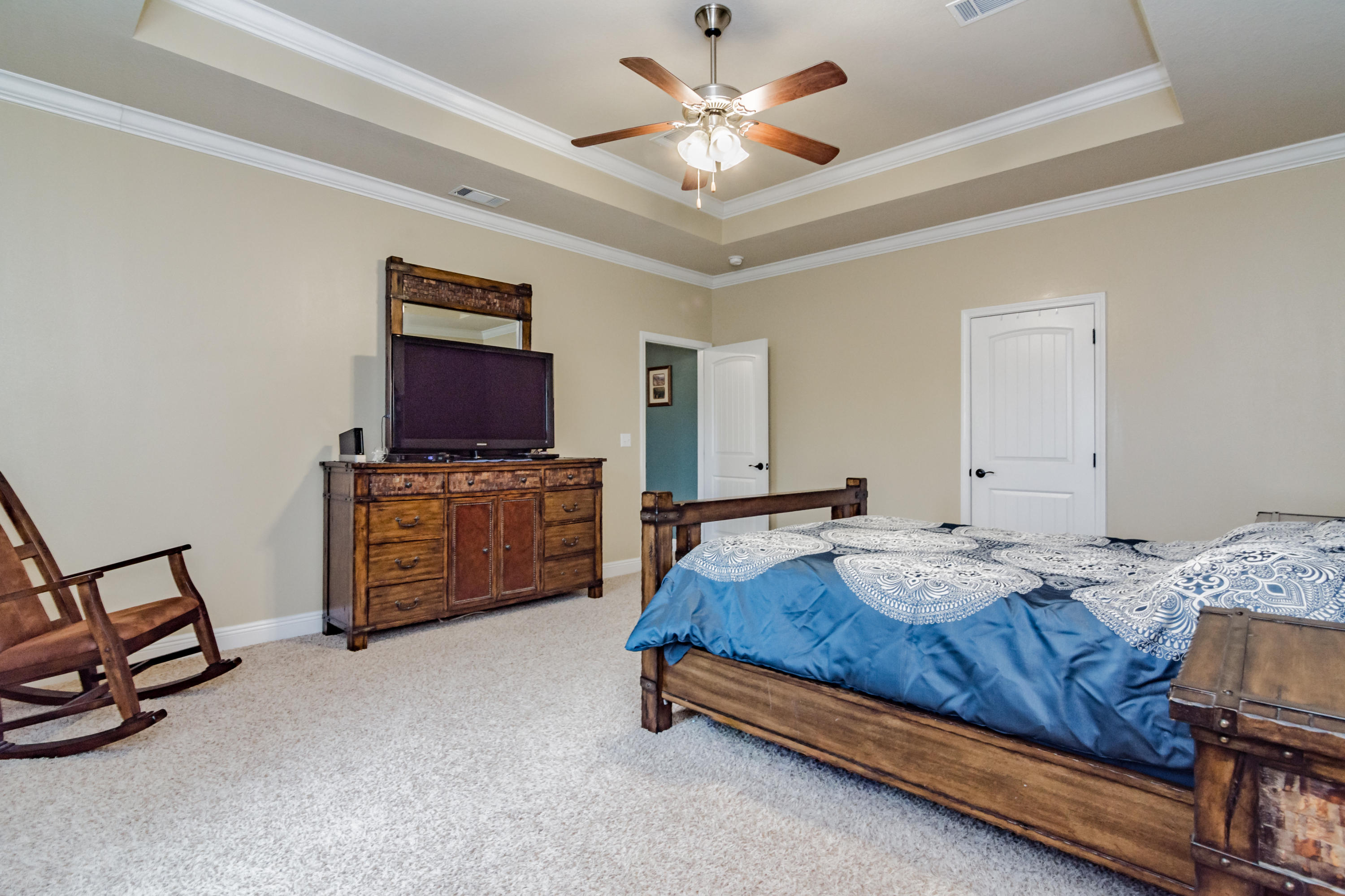 BROWNSTONE MANOR - Residential