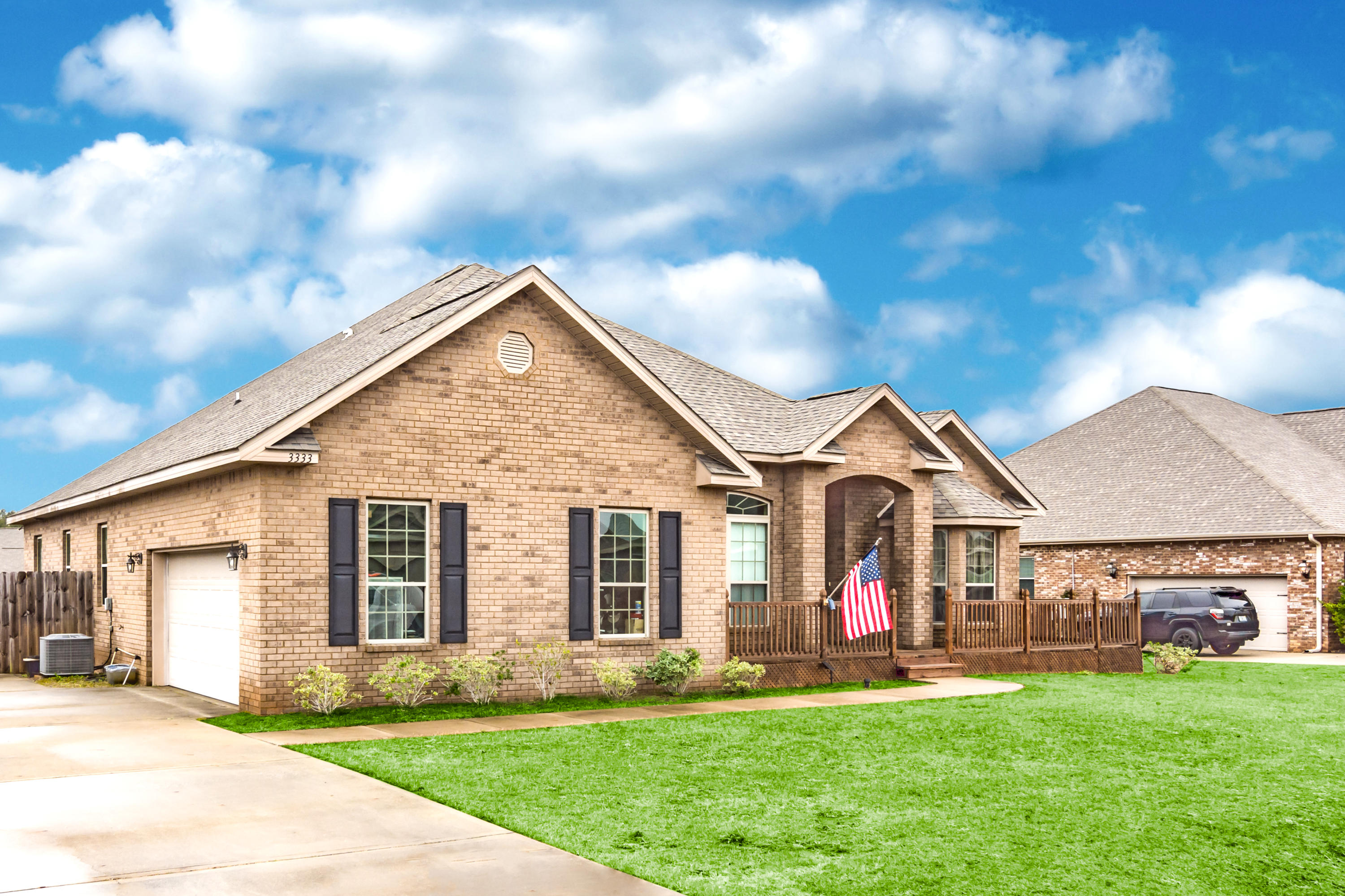 BROWNSTONE MANOR - Residential