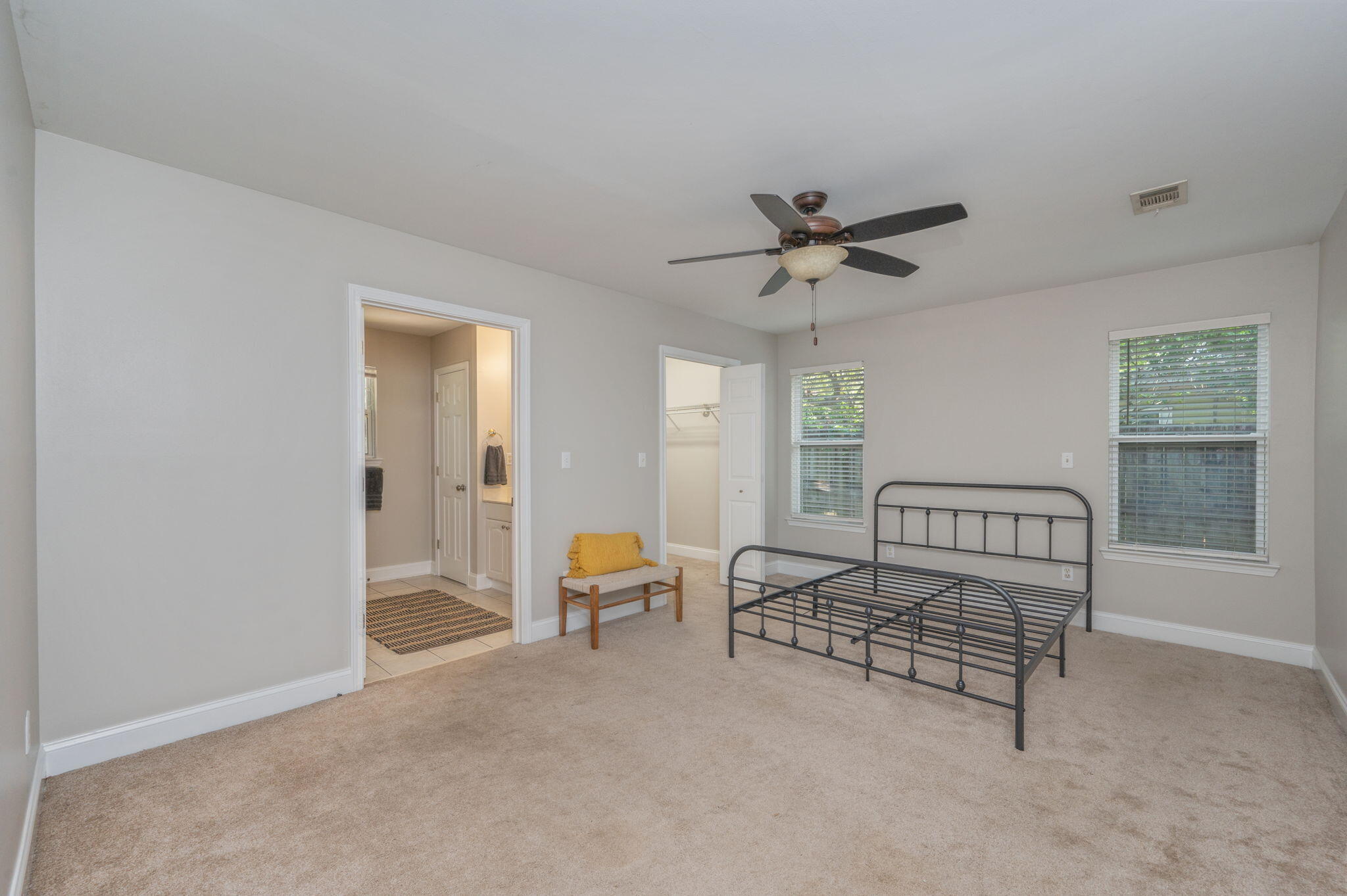 BELLA VISTA HEIGHTS - Residential Lease