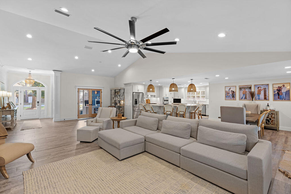 DRIFTWOOD ESTATES - Residential