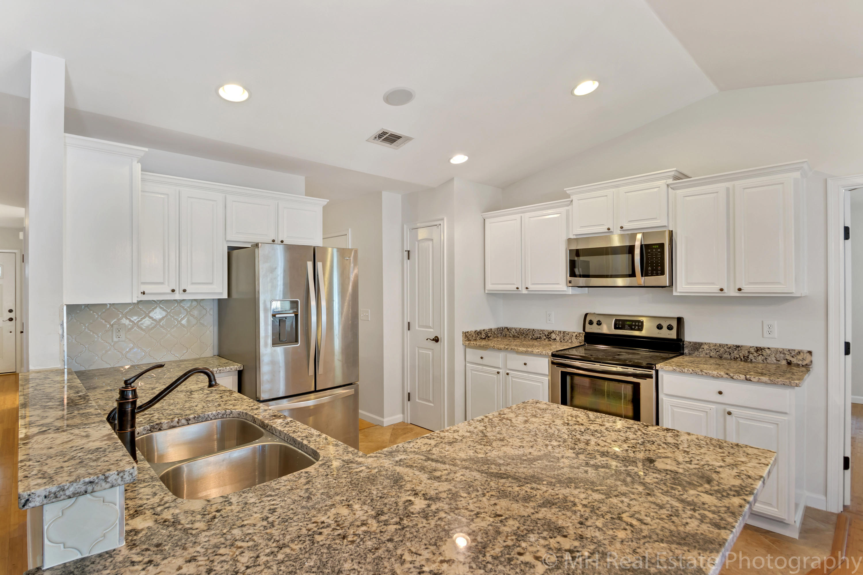 BENTON S/D - Residential