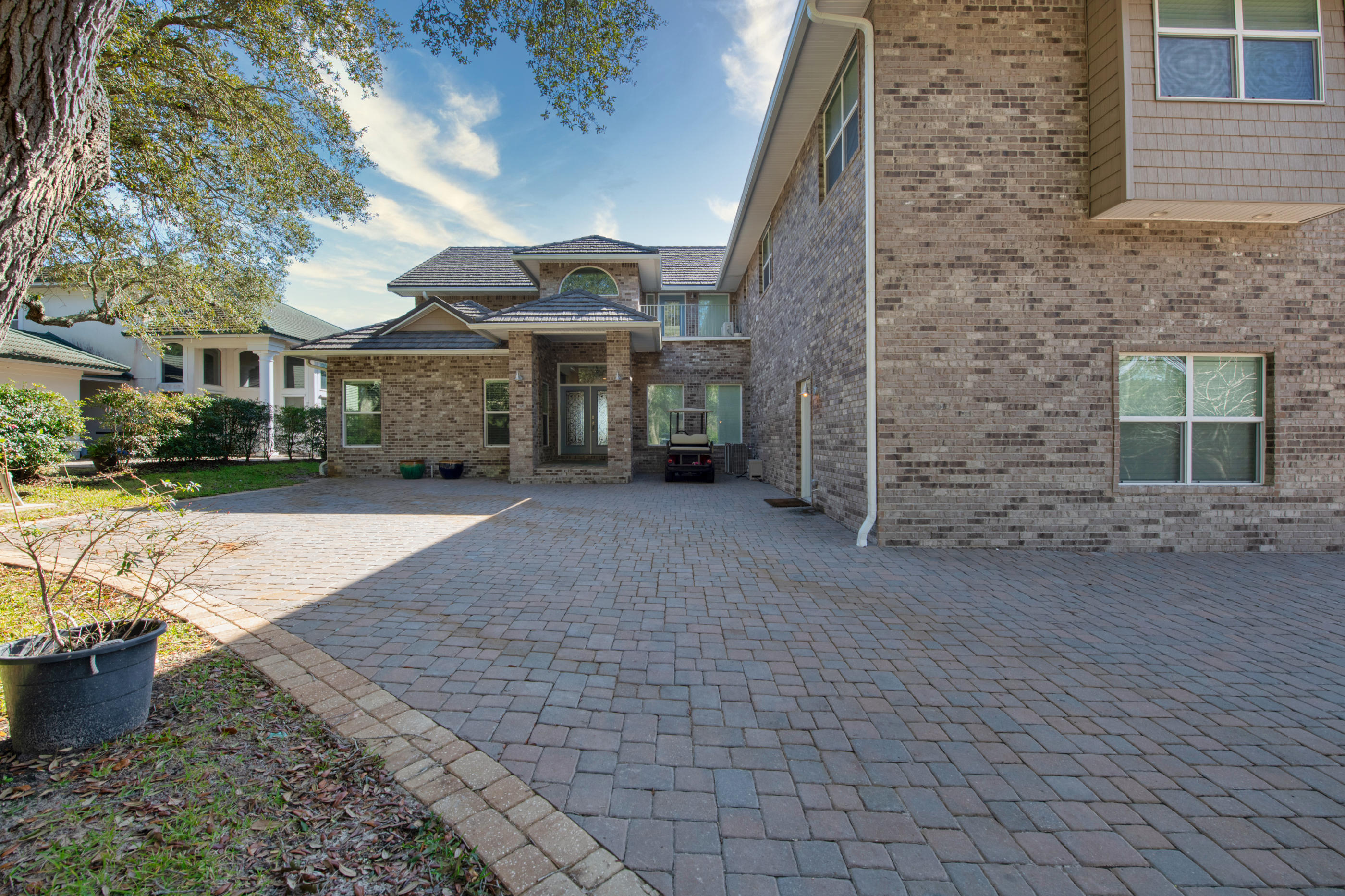 SHALIMAR POINTE S/D - Residential