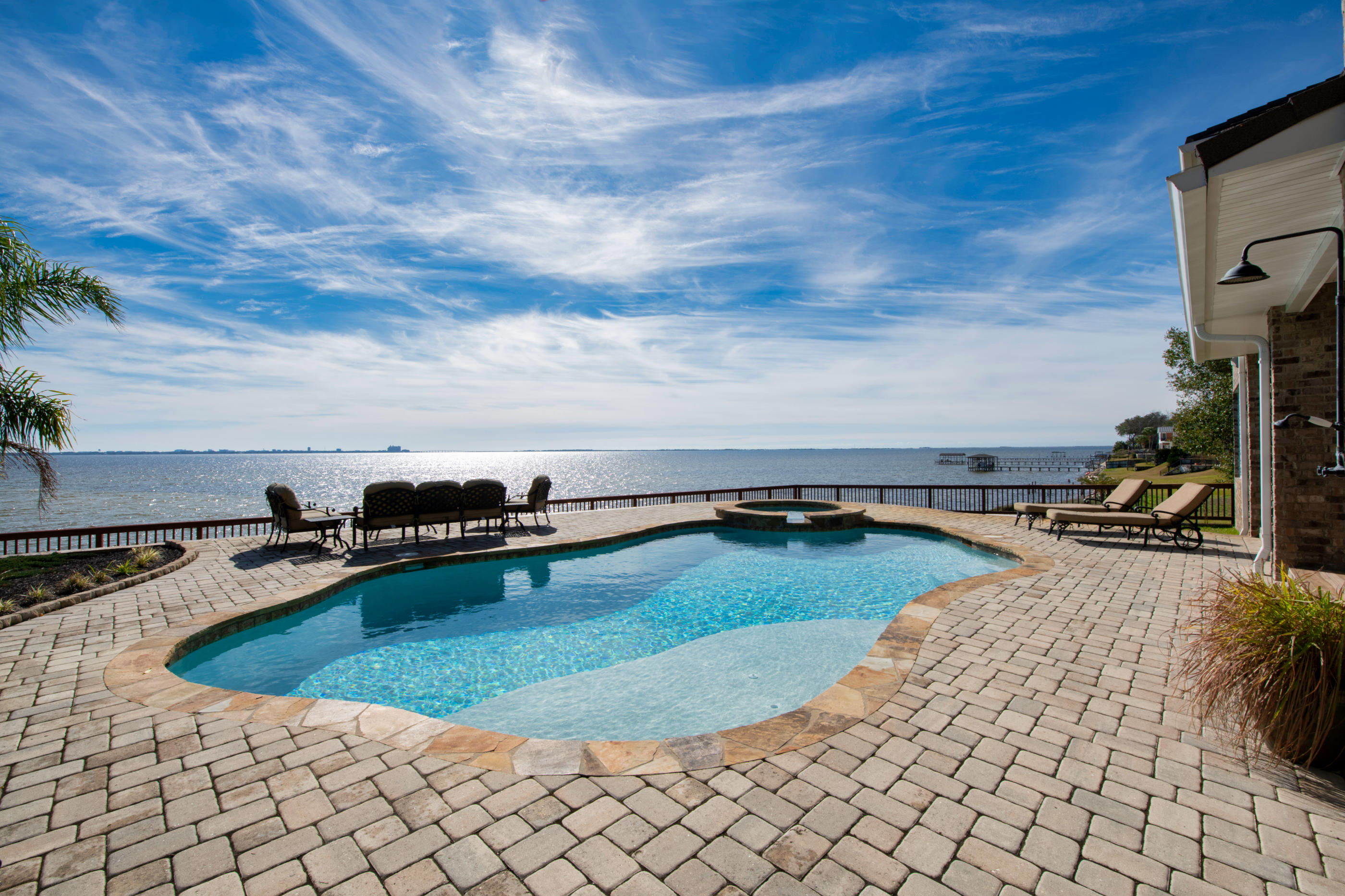 SHALIMAR POINTE S/D - Residential