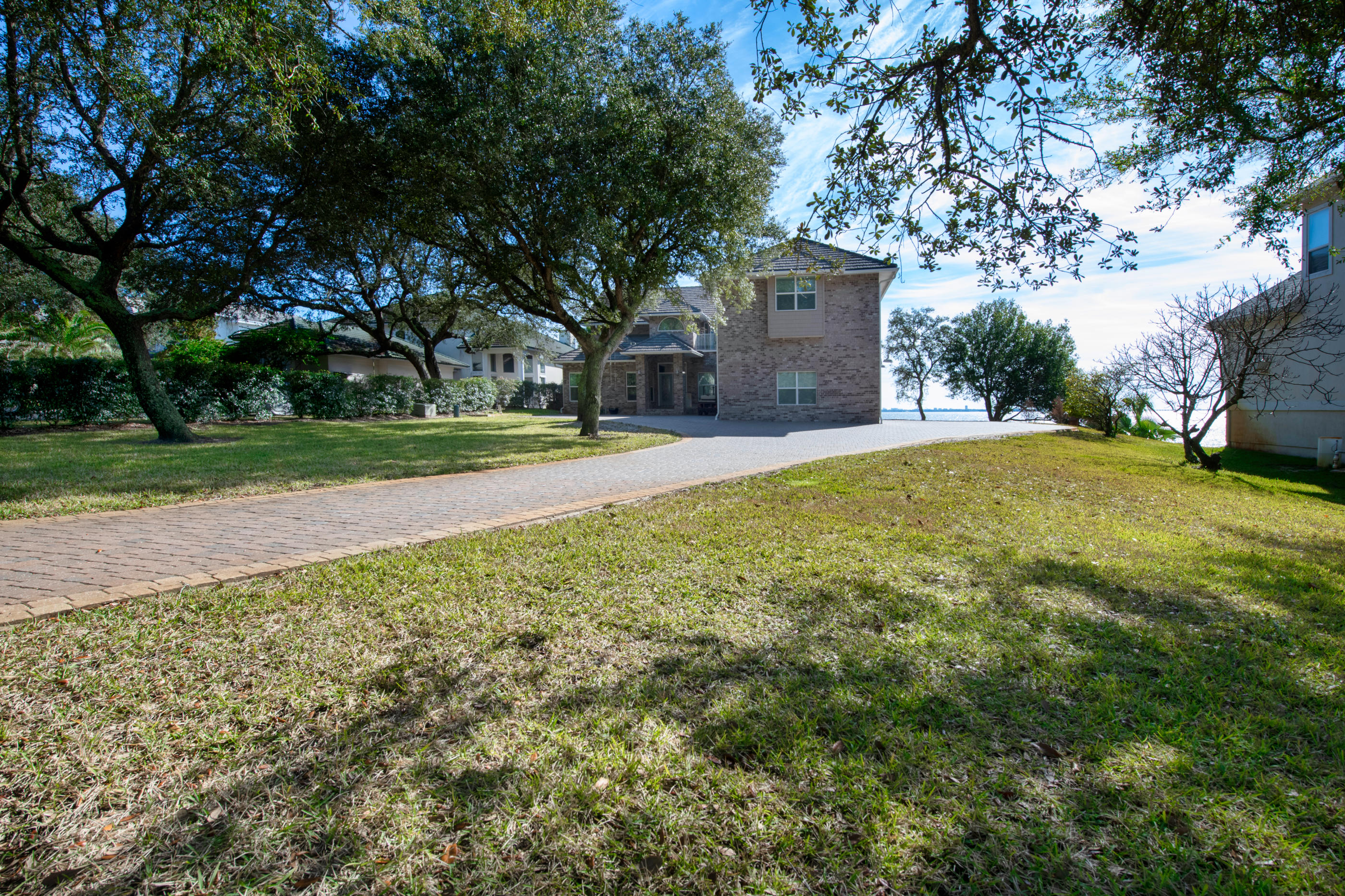 SHALIMAR POINTE S/D - Residential