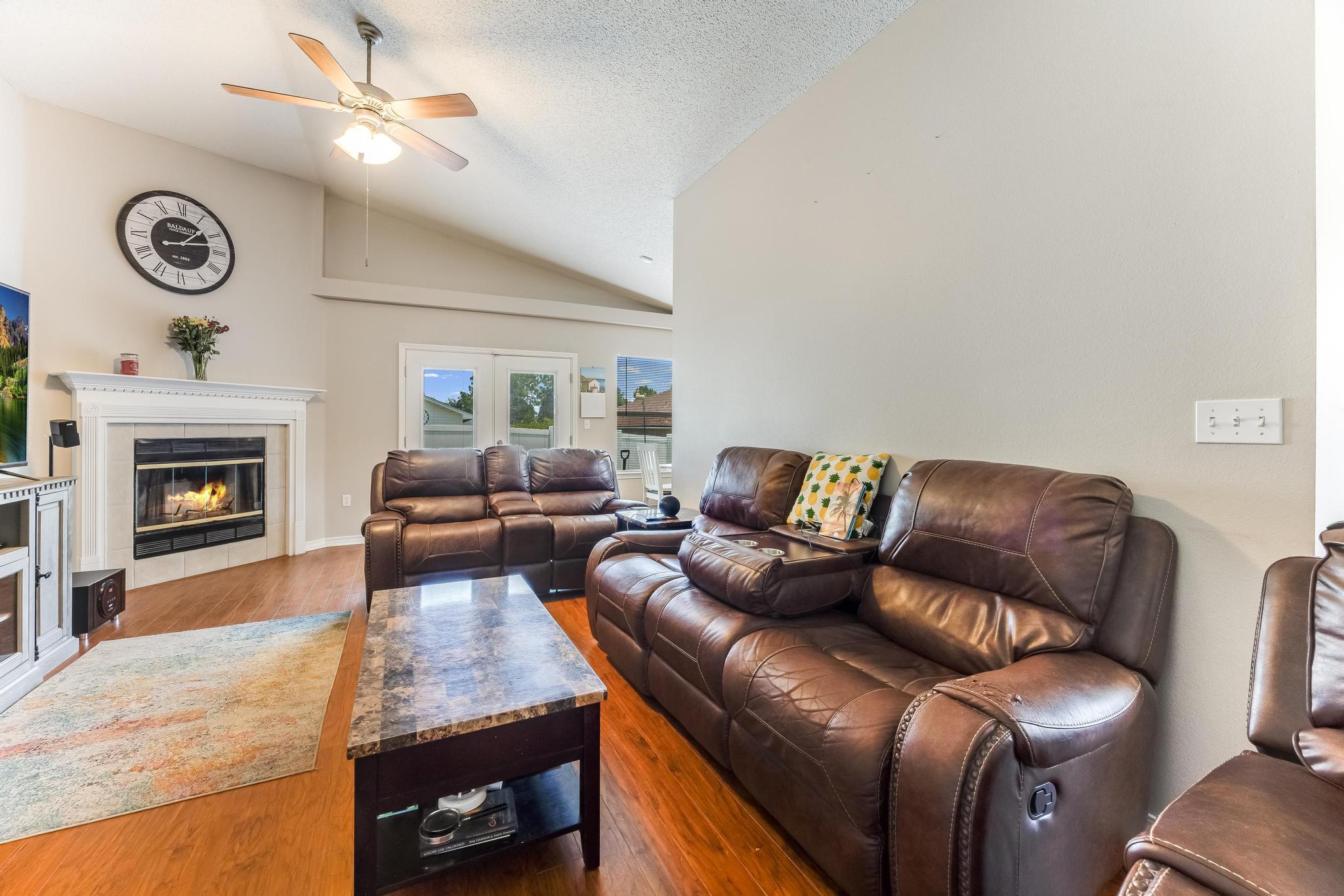 REDSTONE ESTATES - Residential