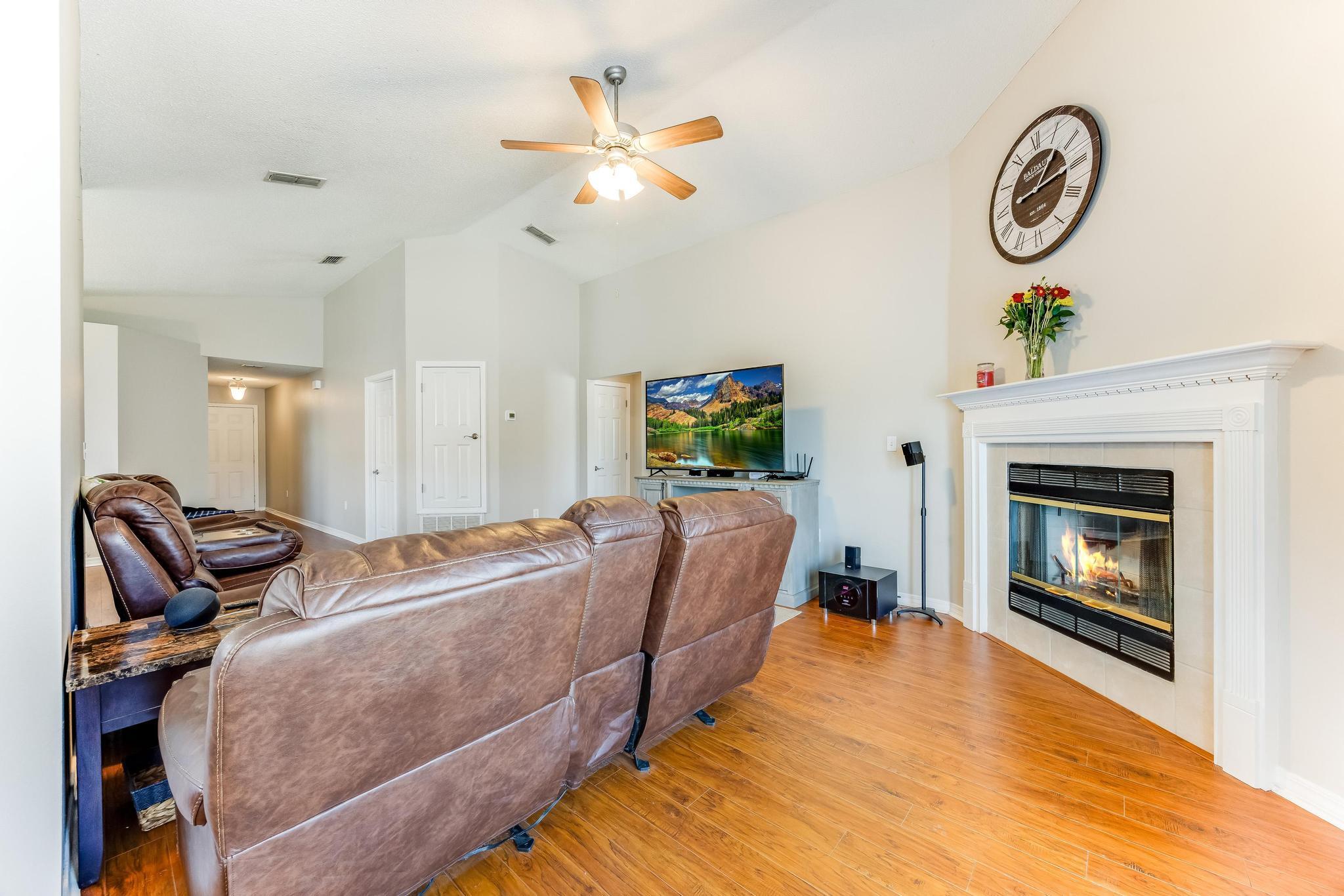 REDSTONE ESTATES - Residential