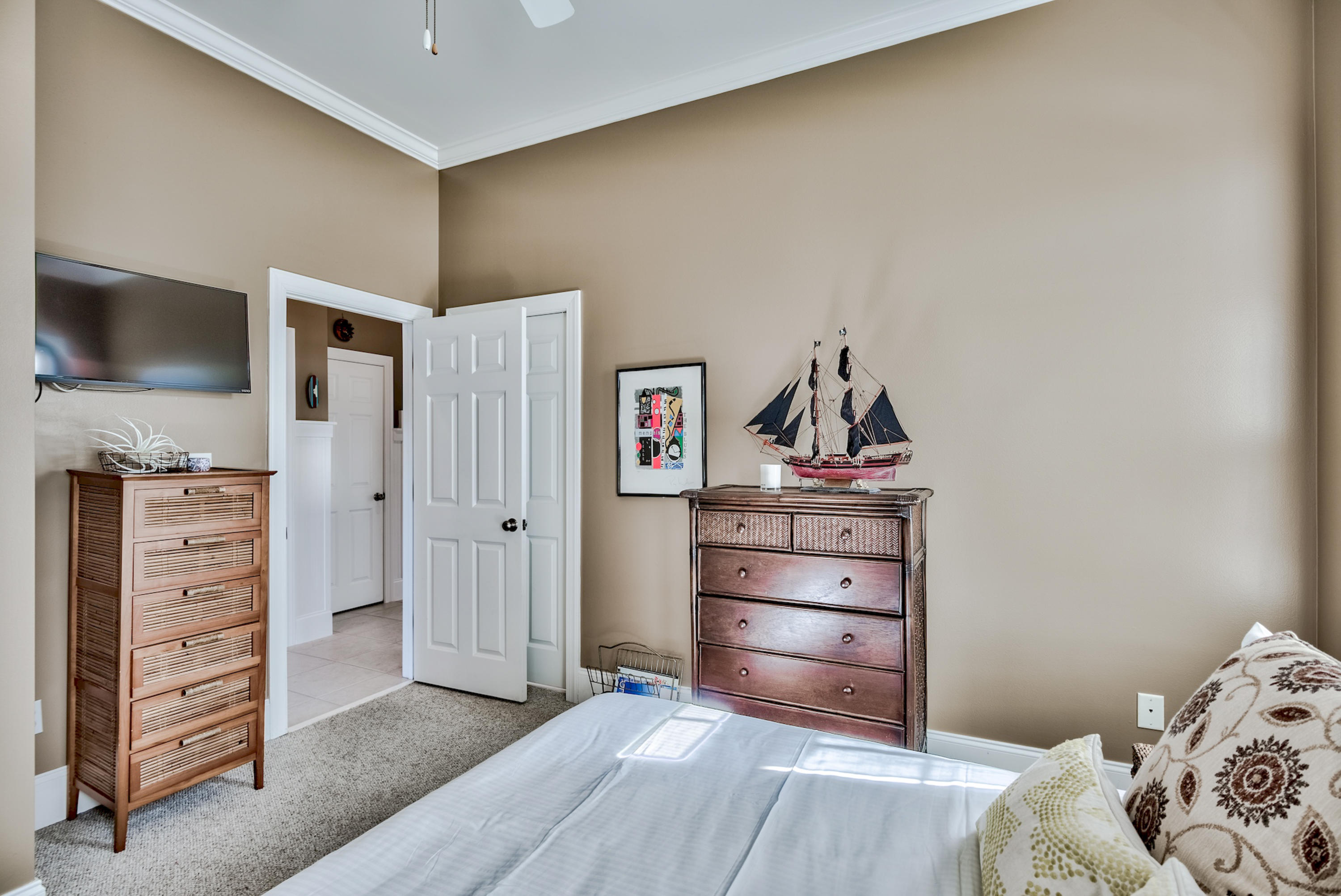 BLUE MOUNTAIN BEACH - Residential