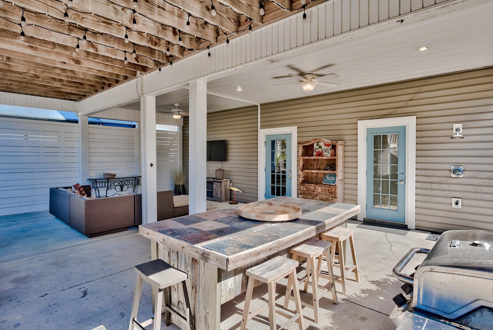 BLUE MOUNTAIN BEACH - Residential