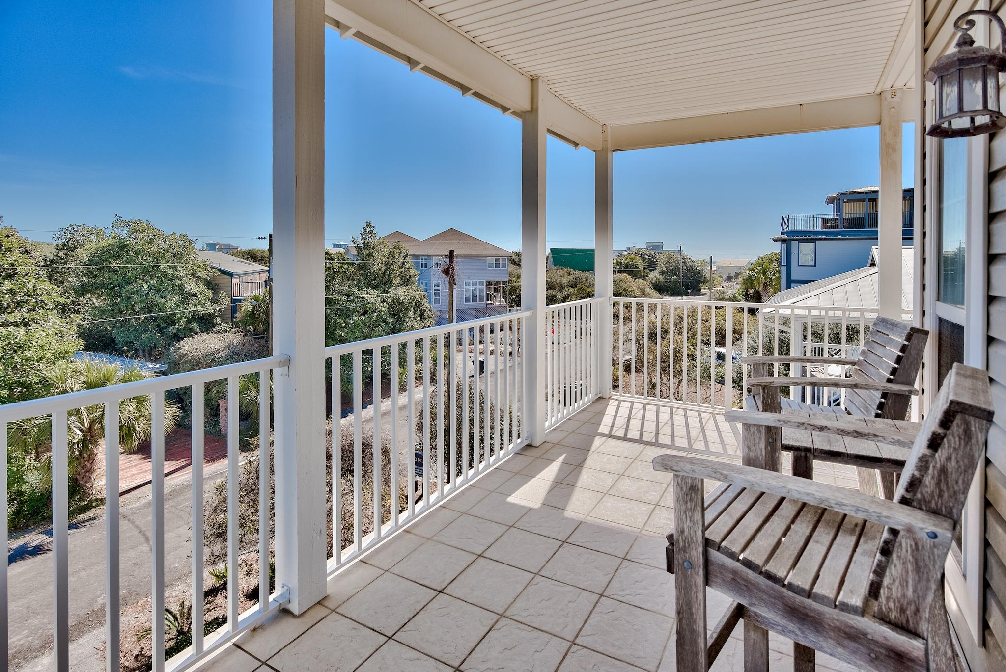 BLUE MOUNTAIN BEACH - Residential